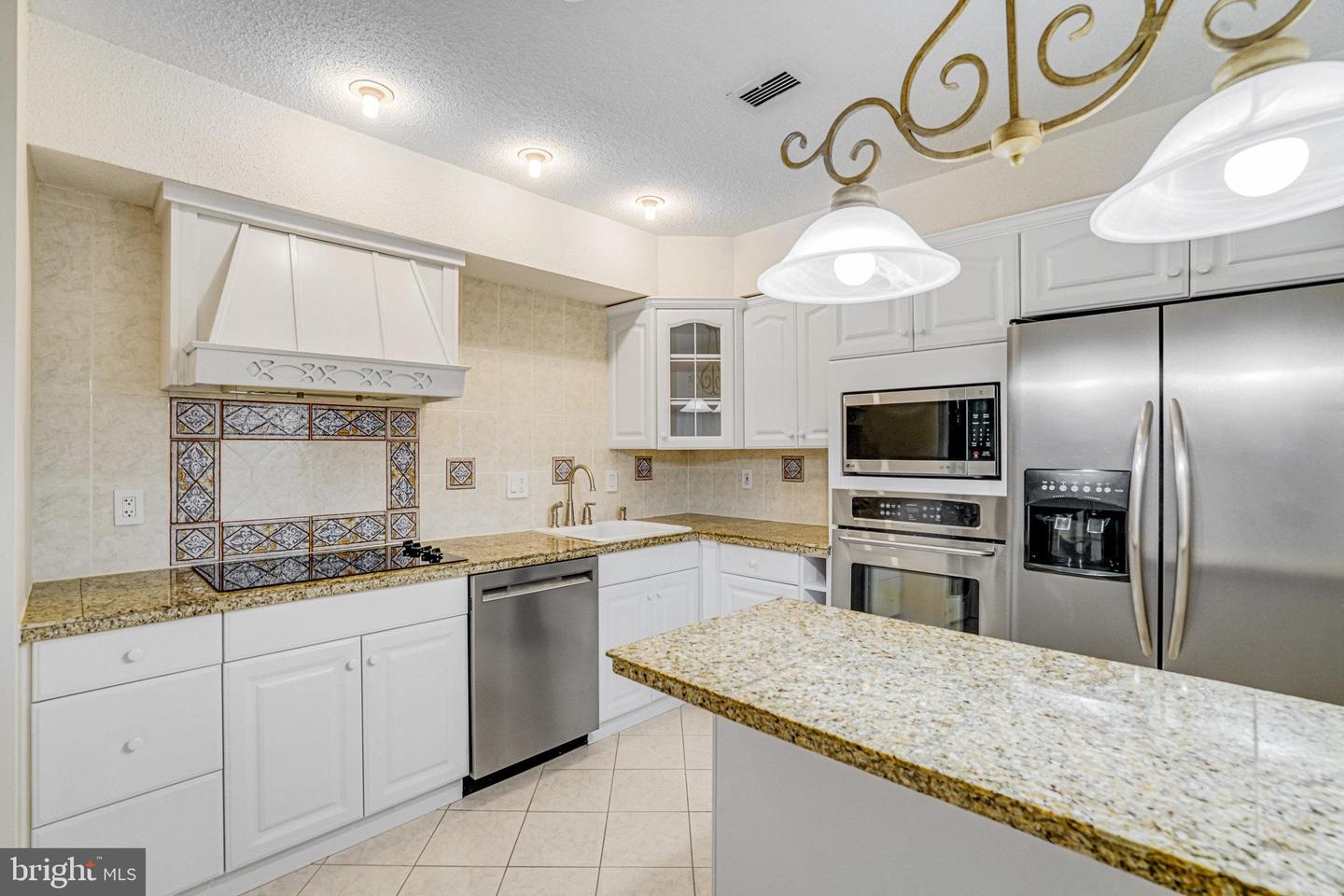 3709 S GEORGE MASON DR #T3E, FALLS CHURCH, Virginia 22041, 2 Bedrooms Bedrooms, ,2 BathroomsBathrooms,Residential,For sale,3709 S GEORGE MASON DR #T3E,VAFX2265788 MLS # VAFX2265788 3709 S GEORGE MASON DR #T3E, FALLS CHURCH, Virginia 22041, 2 Bedrooms Bedrooms, ,2 BathroomsBathrooms,Residential,For sale,3709 S GEORGE MASON DR #T3E,VAFX2265788 MLS # VAFX2265788