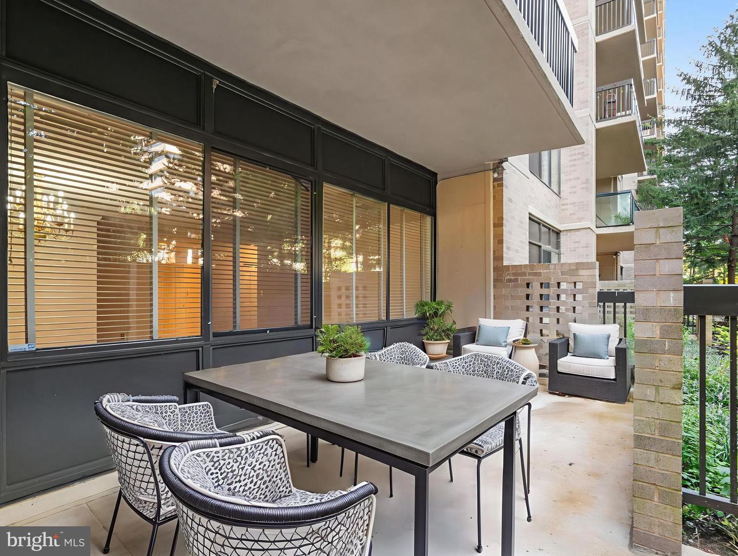 3709 S GEORGE MASON DR #T3E, FALLS CHURCH, Virginia 22041, 2 Bedrooms Bedrooms, ,2 BathroomsBathrooms,Residential,For sale,3709 S GEORGE MASON DR #T3E,VAFX2265788 MLS # VAFX2265788 3709 S GEORGE MASON DR #T3E, FALLS CHURCH, Virginia 22041, 2 Bedrooms Bedrooms, ,2 BathroomsBathrooms,Residential,For sale,3709 S GEORGE MASON DR #T3E,VAFX2265788 MLS # VAFX2265788