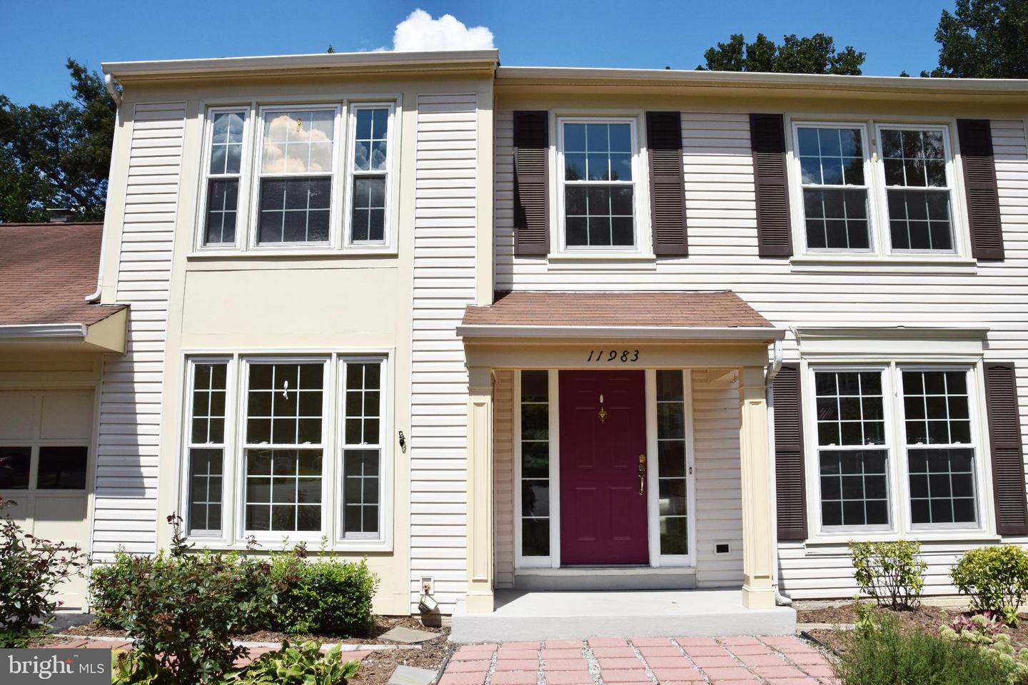 11983 SAN YSIDRO CT, WOODBRIDGE, Virginia 22192, 5 Bedrooms Bedrooms, ,3 BathroomsBathrooms,Residential,For sale,11983 SAN YSIDRO CT,VAPW2103626 MLS # VAPW2103626