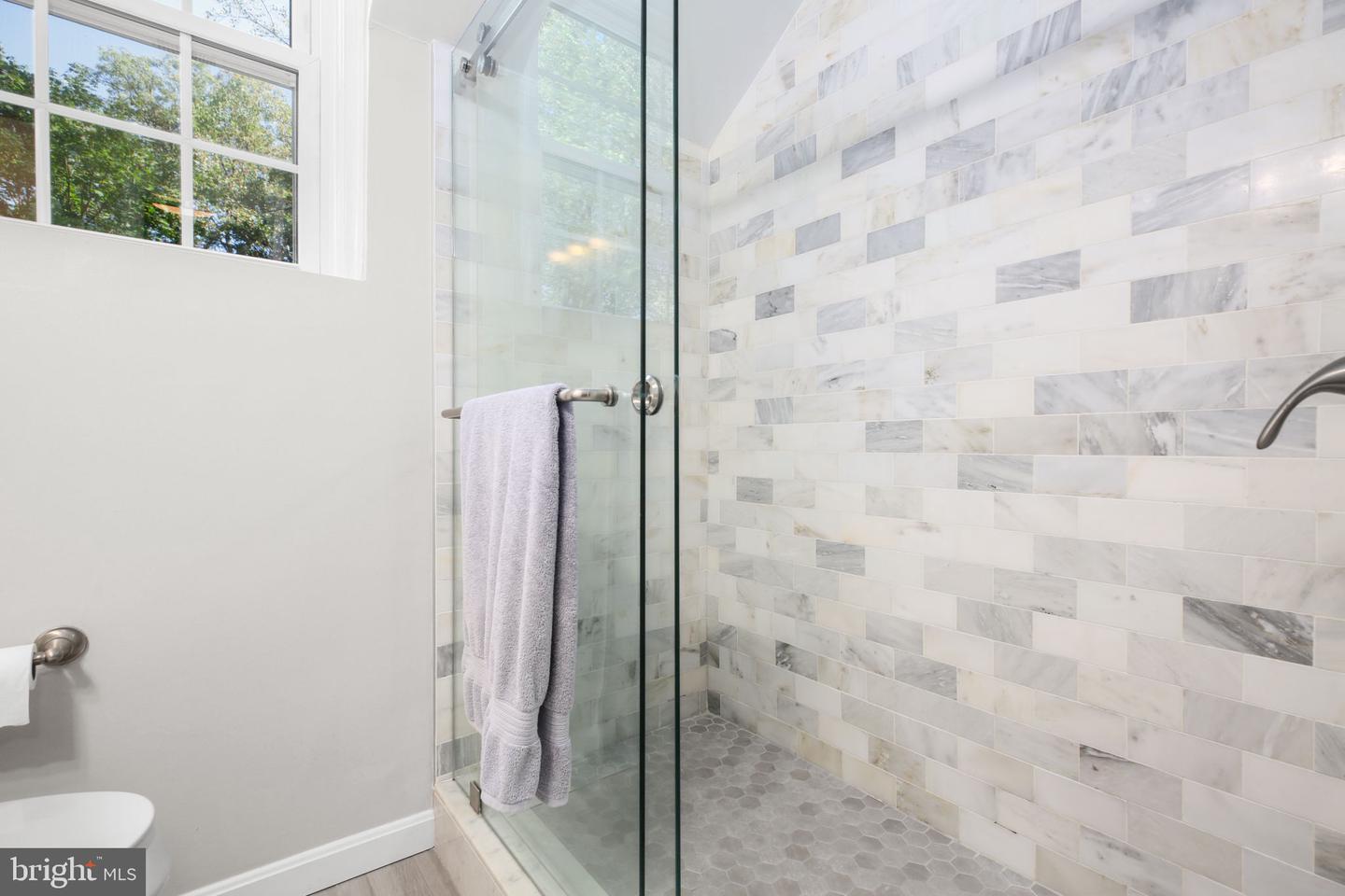 4671 34TH ST S, ARLINGTON, Virginia 22206, 2 Bedrooms Bedrooms, ,2 BathroomsBathrooms,Residential,For sale,4671 34TH ST S,VAAR2063398 MLS # VAAR2063398