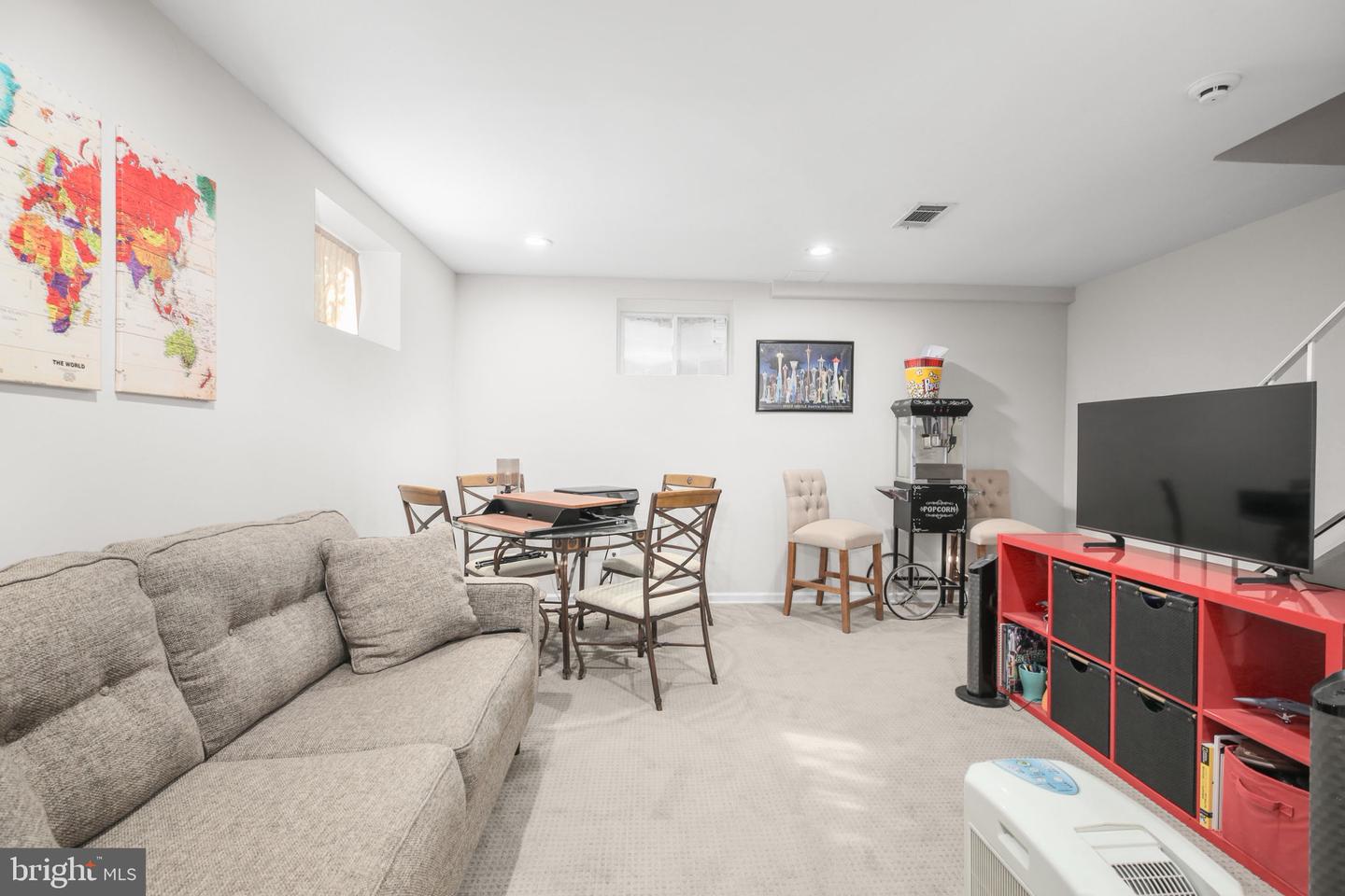 4671 34TH ST S, ARLINGTON, Virginia 22206, 2 Bedrooms Bedrooms, ,2 BathroomsBathrooms,Residential,For sale,4671 34TH ST S,VAAR2063398 MLS # VAAR2063398