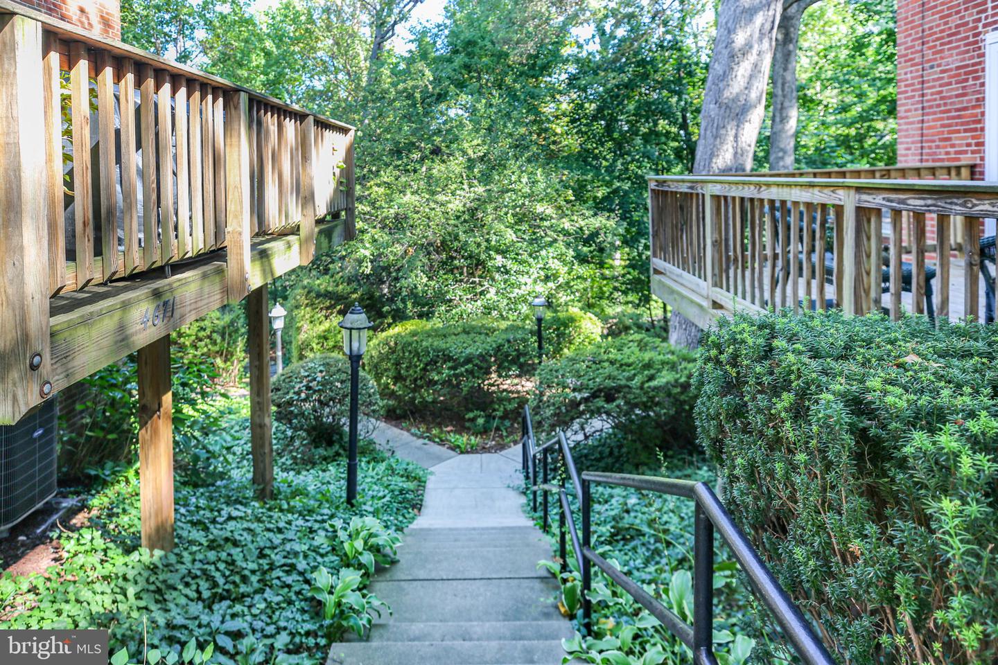 4671 34TH ST S, ARLINGTON, Virginia 22206, 2 Bedrooms Bedrooms, ,2 BathroomsBathrooms,Residential,For sale,4671 34TH ST S,VAAR2063398 MLS # VAAR2063398