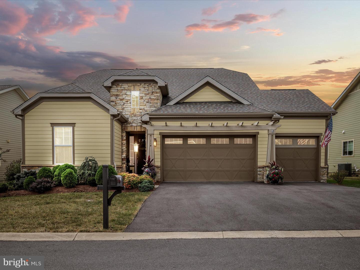 114 TURNSTONE LN, LAKE FREDERICK, Virginia 22630, 3 Bedrooms Bedrooms, 7 Rooms Rooms,3 BathroomsBathrooms,Residential,For sale,114 TURNSTONE LN,VAFV2036732 MLS # VAFV2036732 114 TURNSTONE LN, LAKE FREDERICK, Virginia 22630, 3 Bedrooms Bedrooms, 7 Rooms Rooms,3 BathroomsBathrooms,Residential,For sale,114 TURNSTONE LN,VAFV2036732 MLS # VAFV2036732