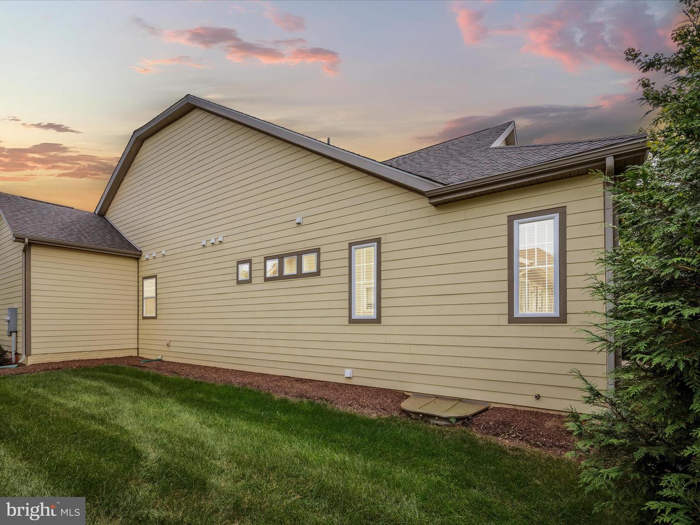 114 TURNSTONE LN, LAKE FREDERICK, Virginia 22630, 3 Bedrooms Bedrooms, 7 Rooms Rooms,3 BathroomsBathrooms,Residential,For sale,114 TURNSTONE LN,VAFV2036732 MLS # VAFV2036732 114 TURNSTONE LN, LAKE FREDERICK, Virginia 22630, 3 Bedrooms Bedrooms, 7 Rooms Rooms,3 BathroomsBathrooms,Residential,For sale,114 TURNSTONE LN,VAFV2036732 MLS # VAFV2036732