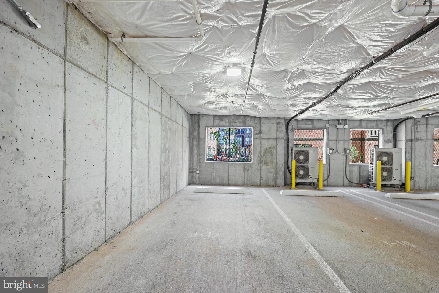 4395 PEACH LILY LN #311, CHANTILLY, Virginia 20151, 2 Bedrooms Bedrooms, ,2 BathroomsBathrooms,Residential,For sale,4395 PEACH LILY LN #311,VAFX2266242 MLS # VAFX2266242