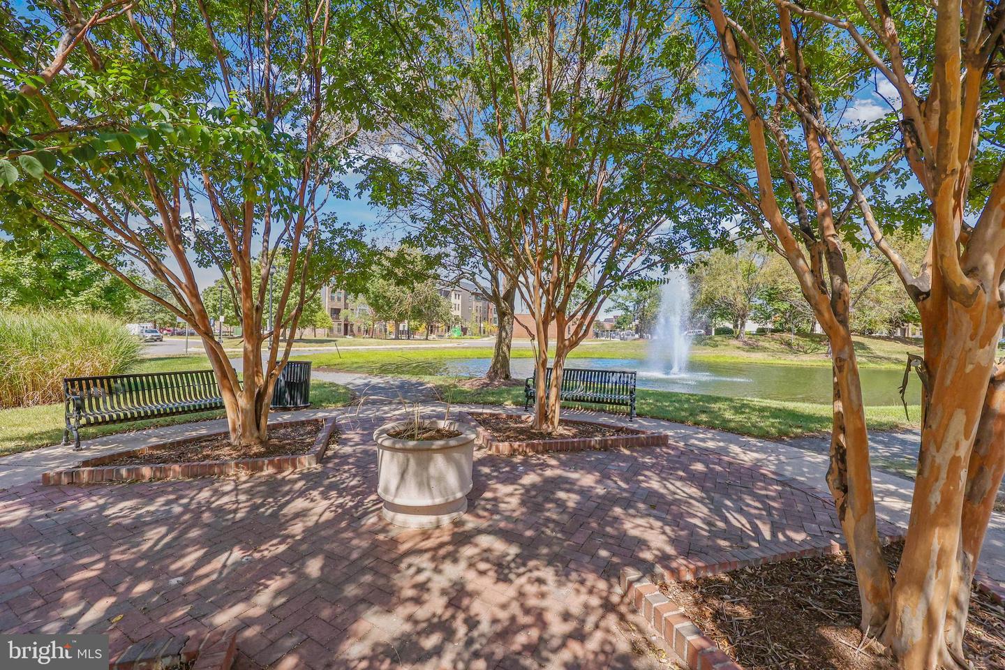 4395 PEACH LILY LN #311, CHANTILLY, Virginia 20151, 2 Bedrooms Bedrooms, ,2 BathroomsBathrooms,Residential,For sale,4395 PEACH LILY LN #311,VAFX2266242 MLS # VAFX2266242