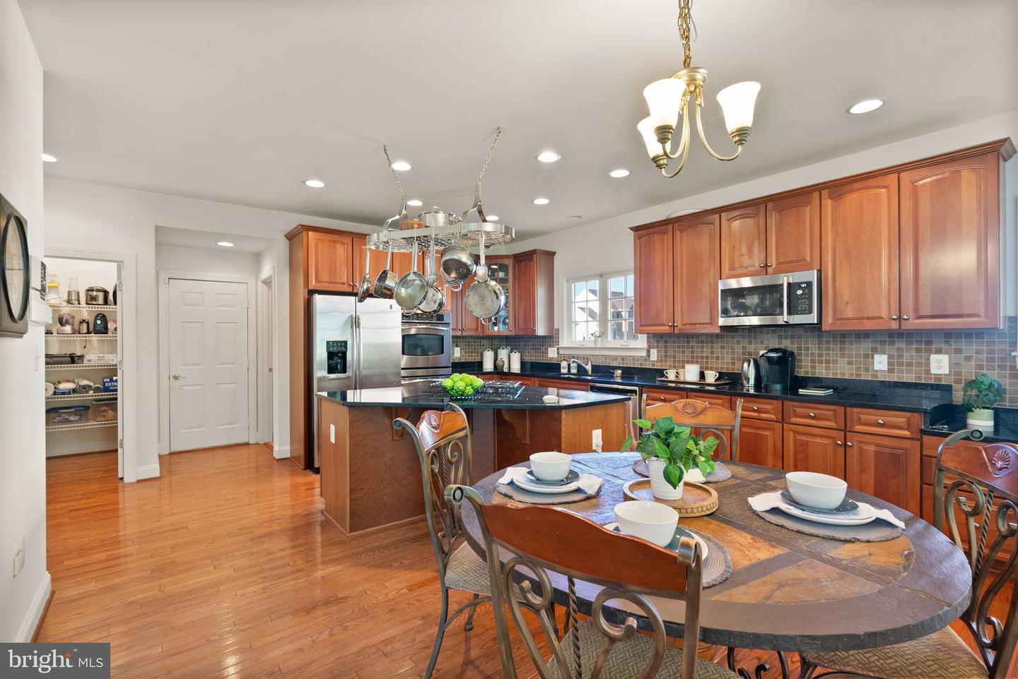 14119 BANEBERRY CIR, MANASSAS, Virginia 20112, 5 Bedrooms Bedrooms, ,4 BathroomsBathrooms,Residential,For sale,14119 BANEBERRY CIR,VAPW2103782 MLS # VAPW2103782