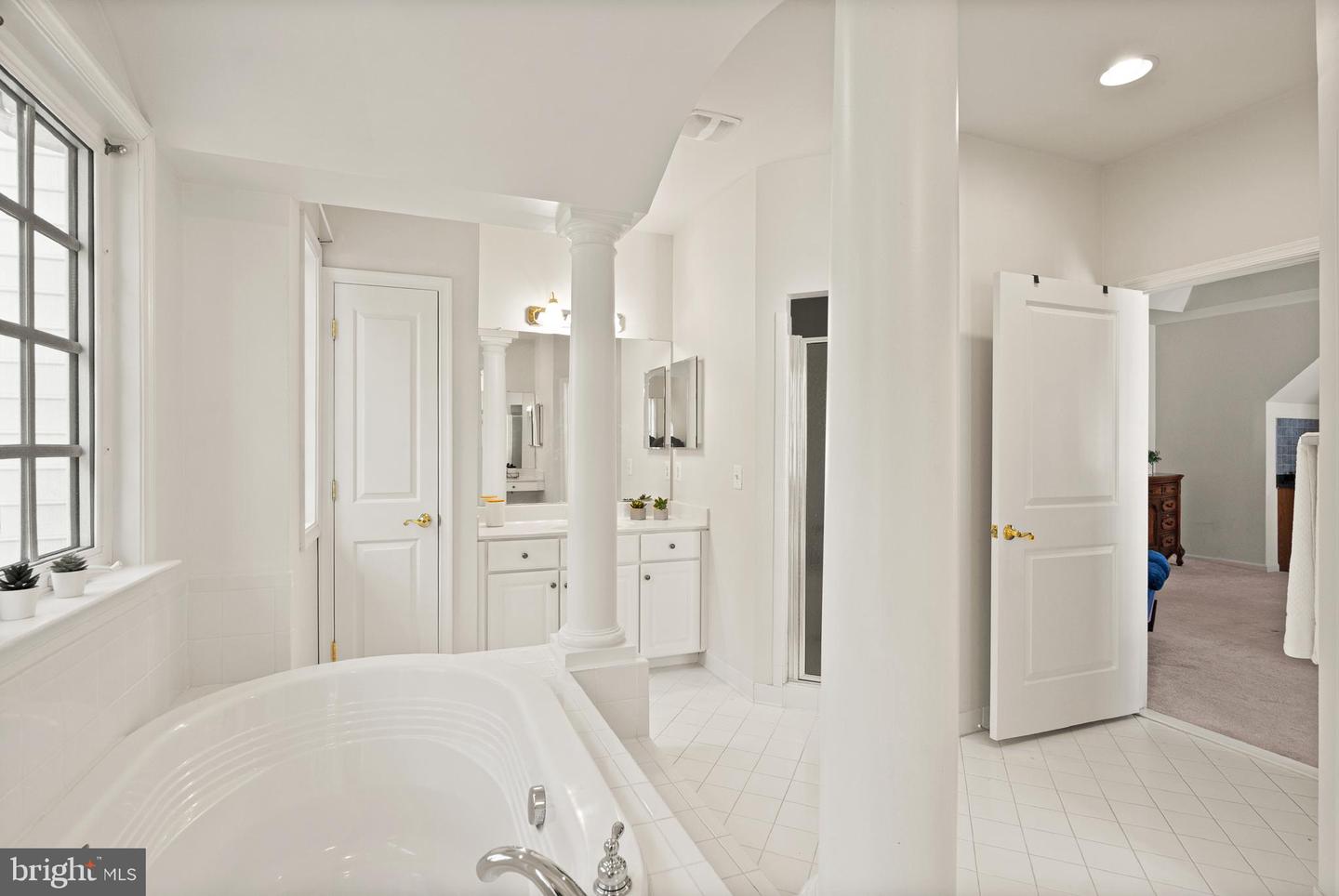14119 BANEBERRY CIR, MANASSAS, Virginia 20112, 5 Bedrooms Bedrooms, ,4 BathroomsBathrooms,Residential,For sale,14119 BANEBERRY CIR,VAPW2103782 MLS # VAPW2103782