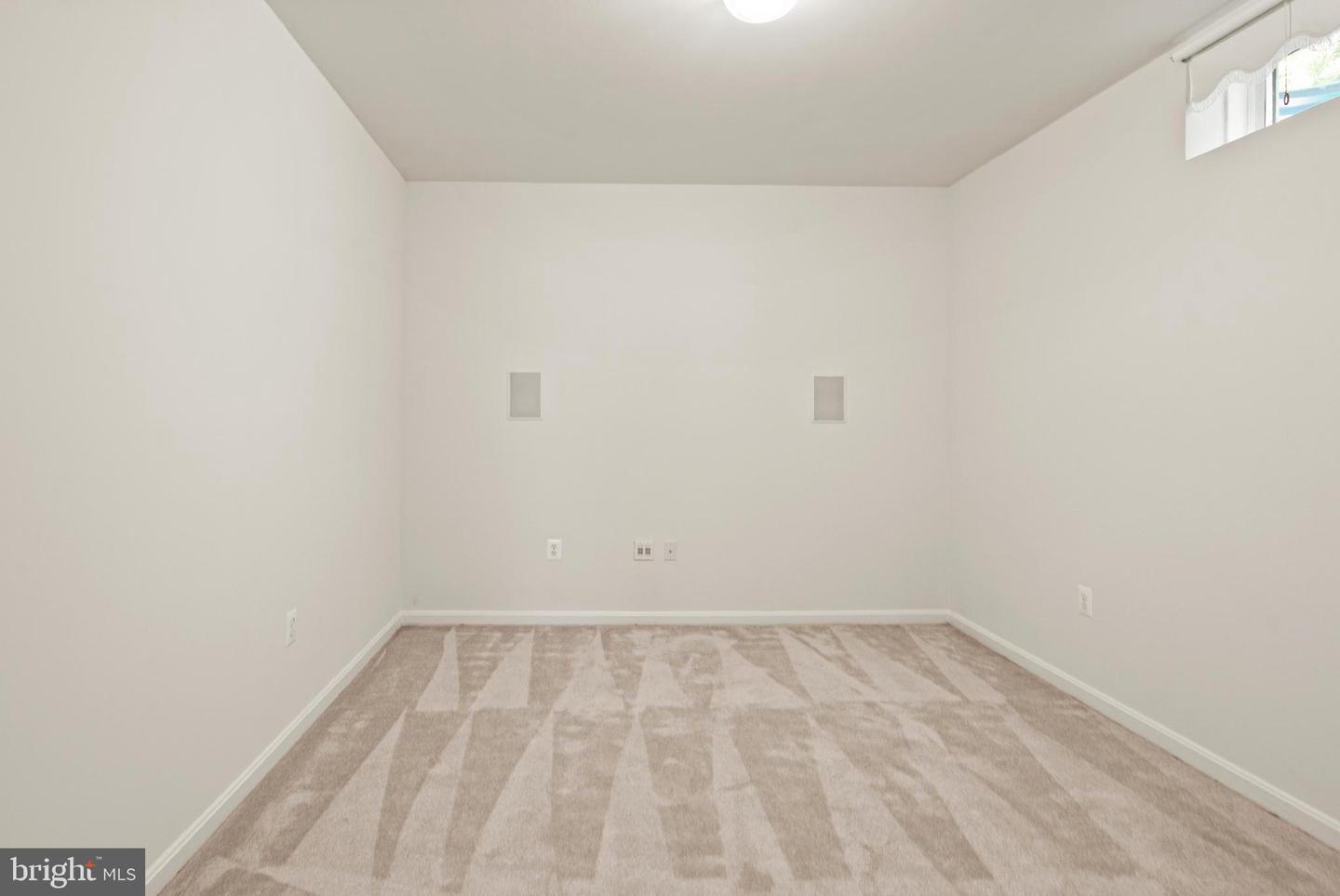 14119 BANEBERRY CIR, MANASSAS, Virginia 20112, 5 Bedrooms Bedrooms, ,4 BathroomsBathrooms,Residential,For sale,14119 BANEBERRY CIR,VAPW2103782 MLS # VAPW2103782
