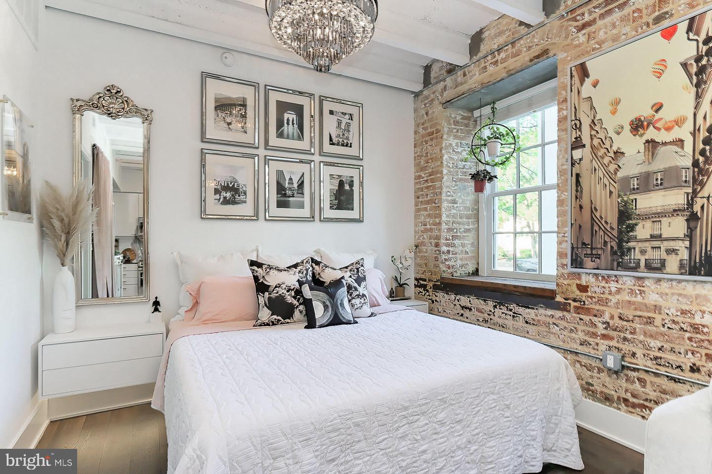 515 N WASHINGTON ST #103, ALEXANDRIA, Virginia 22314, ,1 BathroomBathrooms,Residential,For sale,515 N WASHINGTON ST #103,VAAX2049504 MLS # VAAX2049504