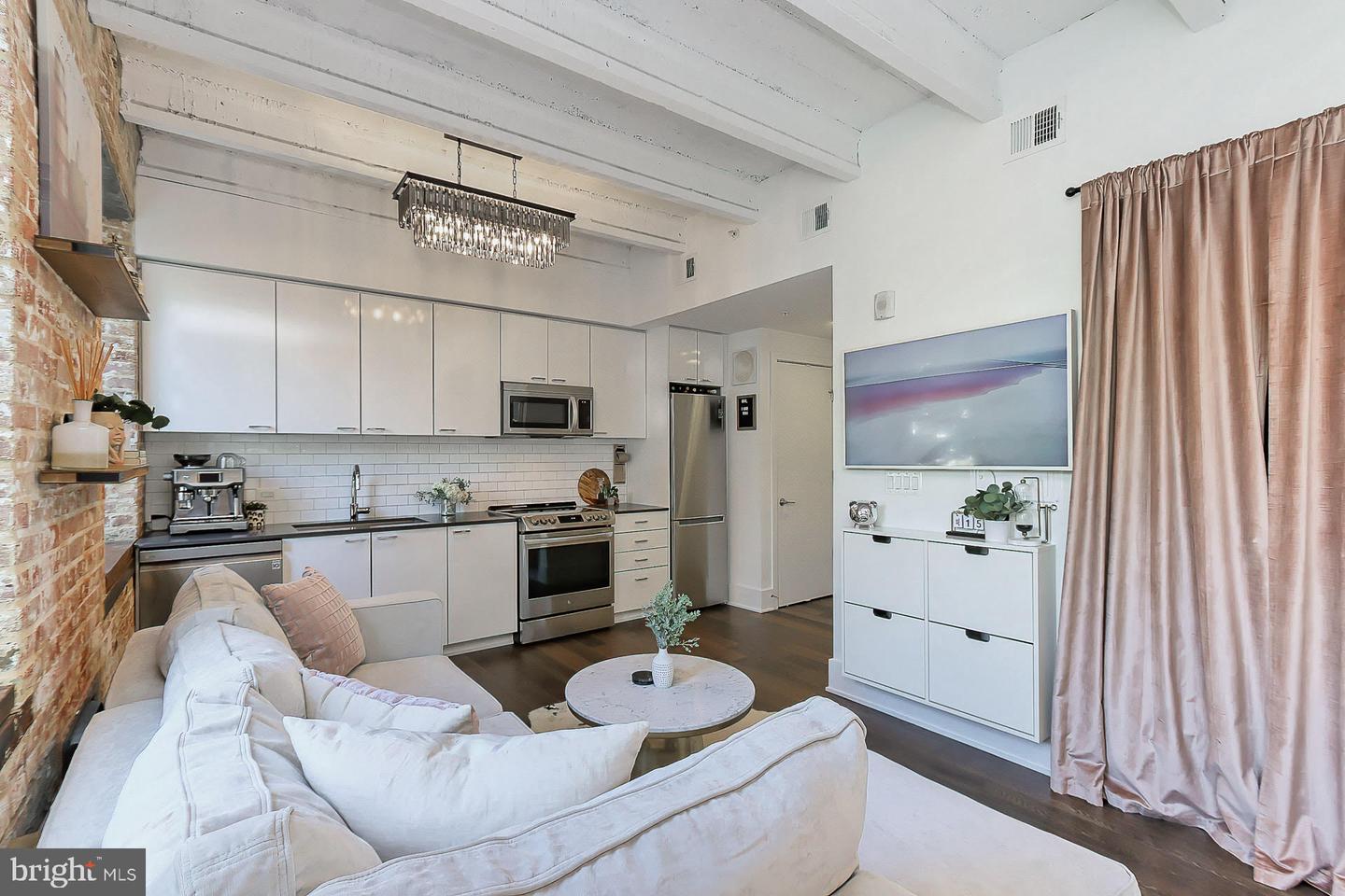 515 N WASHINGTON ST #103, ALEXANDRIA, Virginia 22314, ,1 BathroomBathrooms,Residential,For sale,515 N WASHINGTON ST #103,VAAX2049504 MLS # VAAX2049504