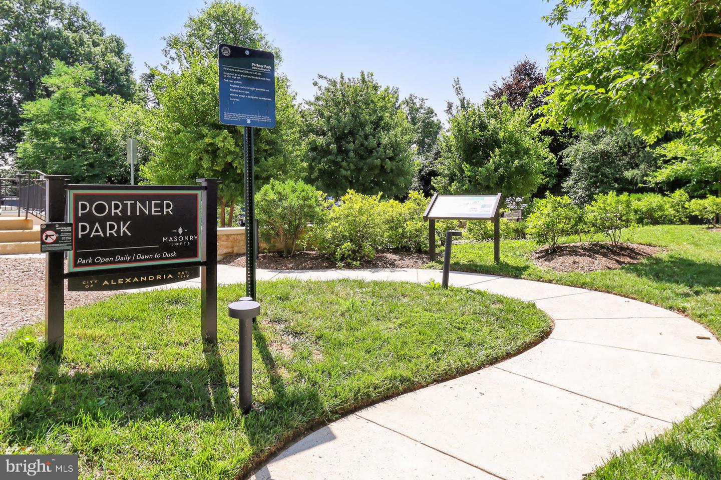 515 N WASHINGTON ST #103, ALEXANDRIA, Virginia 22314, ,1 BathroomBathrooms,Residential,For sale,515 N WASHINGTON ST #103,VAAX2049504 MLS # VAAX2049504