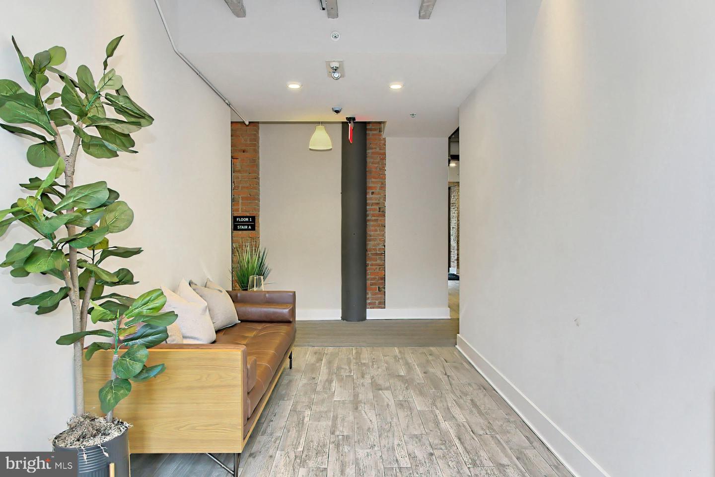 515 N WASHINGTON ST #103, ALEXANDRIA, Virginia 22314, ,1 BathroomBathrooms,Residential,For sale,515 N WASHINGTON ST #103,VAAX2049504 MLS # VAAX2049504