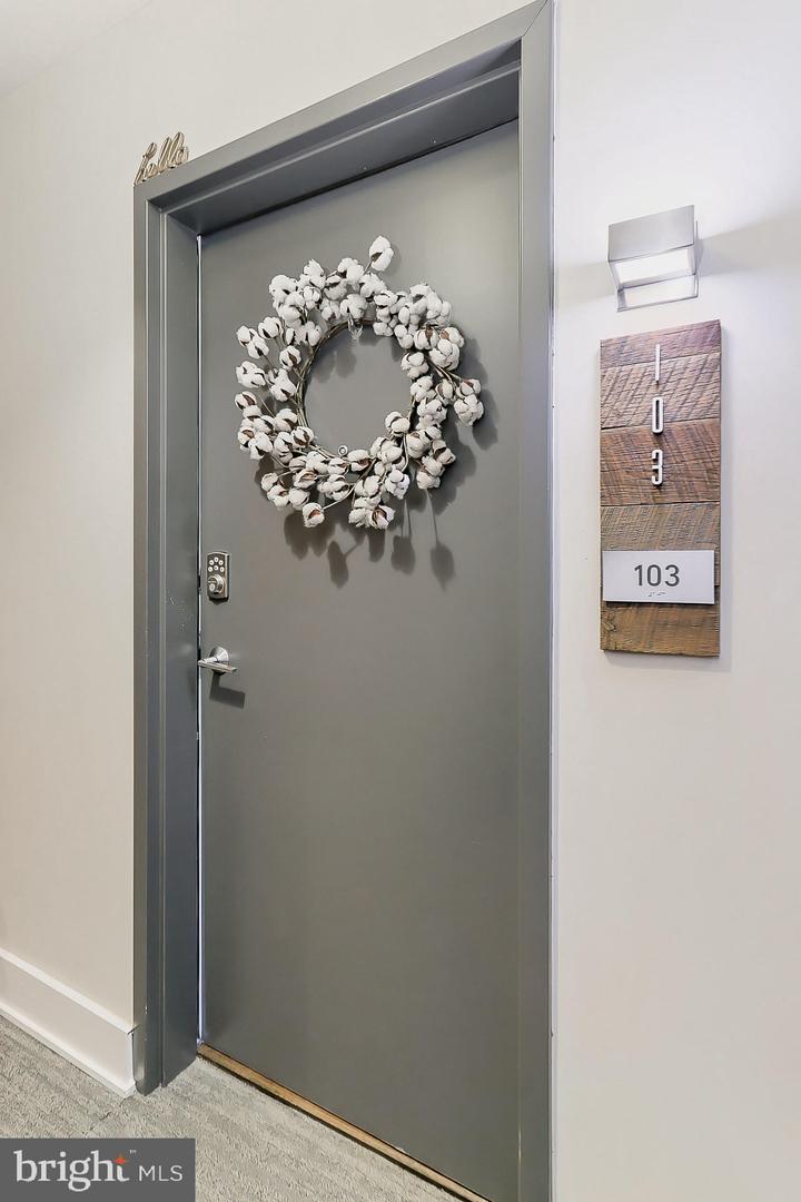 515 N WASHINGTON ST #103, ALEXANDRIA, Virginia 22314, ,1 BathroomBathrooms,Residential,For sale,515 N WASHINGTON ST #103,VAAX2049504 MLS # VAAX2049504