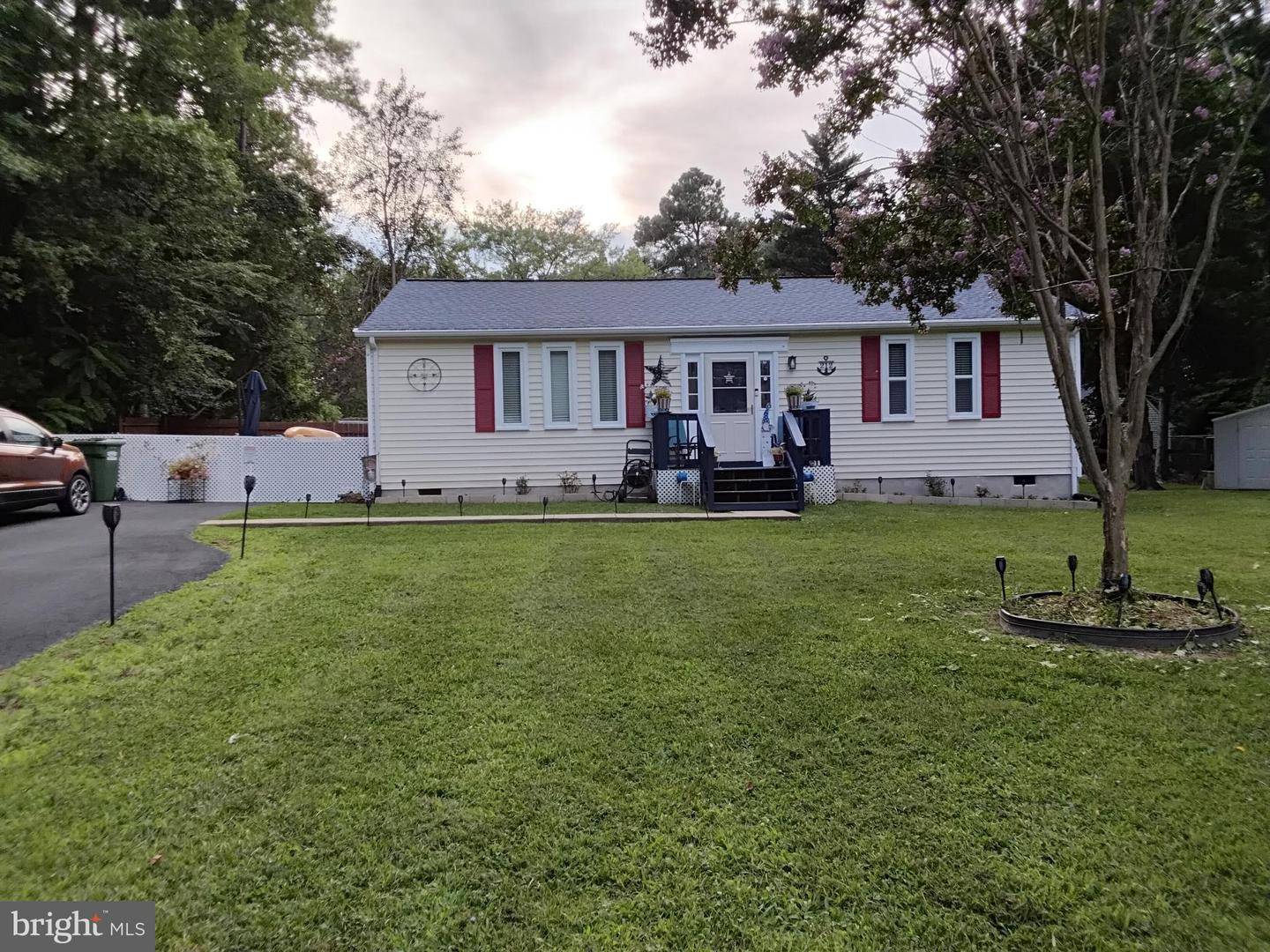 212 ADMIRAL DR, RUTHER GLEN, Virginia 22546, 2 Bedrooms Bedrooms, 5 Rooms Rooms,1 BathroomBathrooms,Residential,For sale,212 ADMIRAL DR,VACV2008826 MLS # VACV2008826