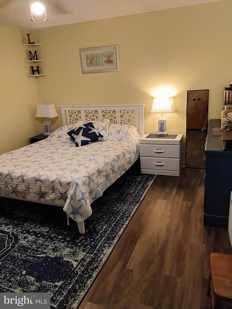 212 ADMIRAL DR, RUTHER GLEN, Virginia 22546, 2 Bedrooms Bedrooms, 5 Rooms Rooms,1 BathroomBathrooms,Residential,For sale,212 ADMIRAL DR,VACV2008826 MLS # VACV2008826