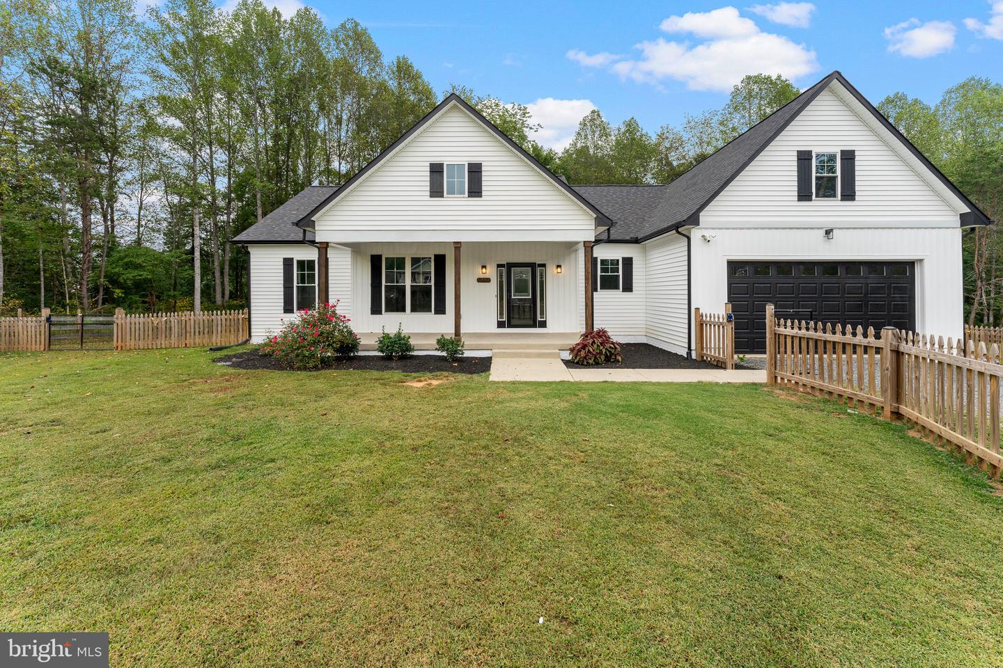 26325 INDIAN TRACE, UNIONVILLE, Virginia 22567, 3 Bedrooms Bedrooms, ,2 BathroomsBathrooms,Residential,For sale,26325 INDIAN TRACE,VAOR2012252 MLS # VAOR2012252