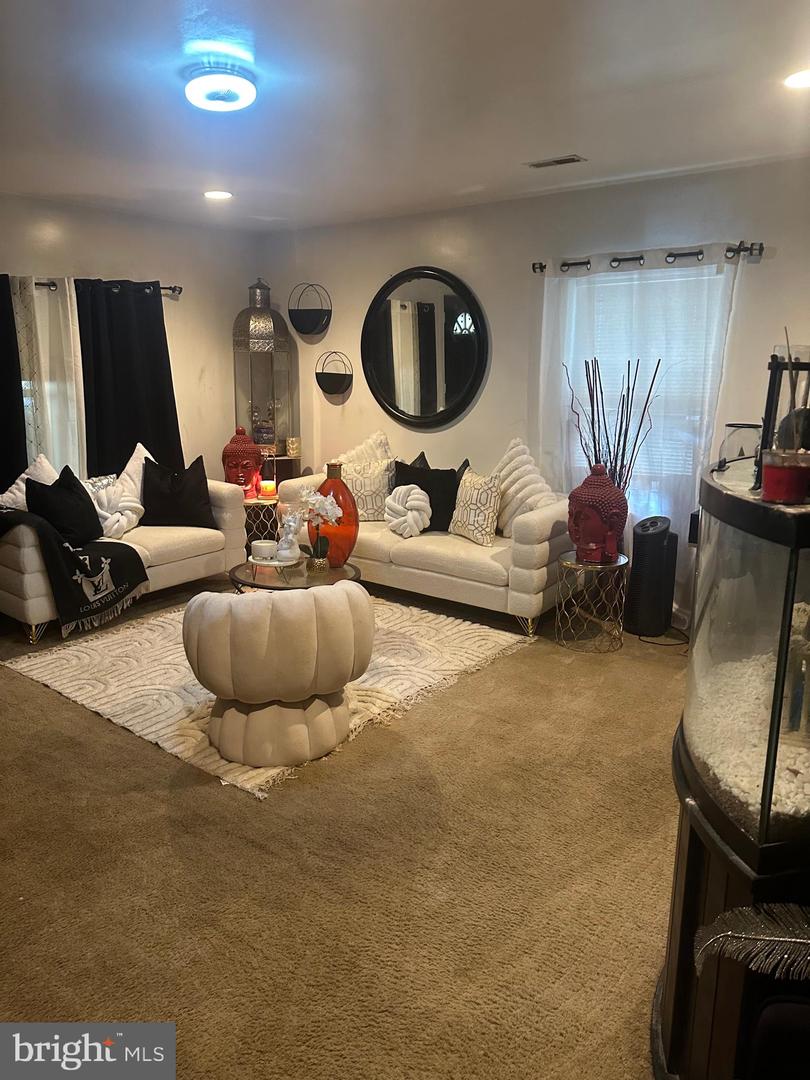 1027 49TH ST NE, WASHINGTON, District Of Columbia 20019, 5 Bedrooms Bedrooms, ,3 BathroomsBathrooms,Residential,For sale,1027 49TH ST NE,DCDC2221870 MLS # DCDC2221870