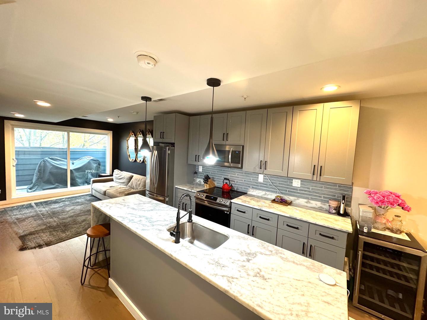 210 VARNUM ST NW #4, WASHINGTON, District Of Columbia 20011, 2 Bedrooms Bedrooms, ,2 BathroomsBathrooms,Residential,For sale,210 VARNUM ST NW #4,DCDC2221878 MLS # DCDC2221878