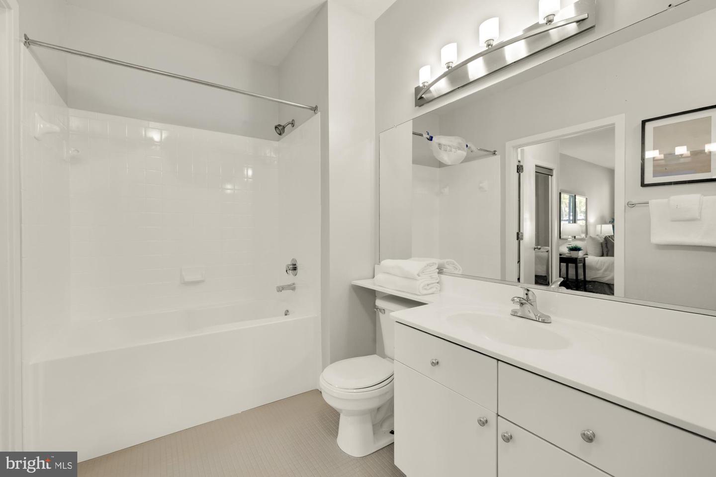 3883 CONNECTICUT AVE NW #111, WASHINGTON, District Of Columbia 20008, 1 Bedroom Bedrooms, ,1 BathroomBathrooms,Residential,For sale,3883 CONNECTICUT AVE NW #111,DCDC2221694 MLS # DCDC2221694 3883 CONNECTICUT AVE NW #111, WASHINGTON, District Of Columbia 20008, 1 Bedroom Bedrooms, ,1 BathroomBathrooms,Residential,For sale,3883 CONNECTICUT AVE NW #111,DCDC2221694 MLS # DCDC2221694