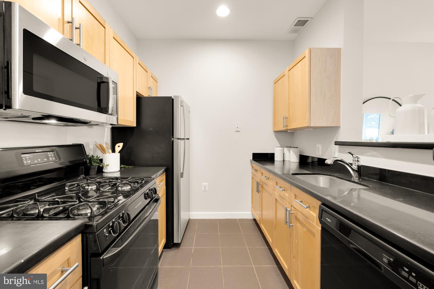 3883 CONNECTICUT AVE NW #111, WASHINGTON, District Of Columbia 20008, 1 Bedroom Bedrooms, ,1 BathroomBathrooms,Residential,For sale,3883 CONNECTICUT AVE NW #111,DCDC2221694 MLS # DCDC2221694 3883 CONNECTICUT AVE NW #111, WASHINGTON, District Of Columbia 20008, 1 Bedroom Bedrooms, ,1 BathroomBathrooms,Residential,For sale,3883 CONNECTICUT AVE NW #111,DCDC2221694 MLS # DCDC2221694