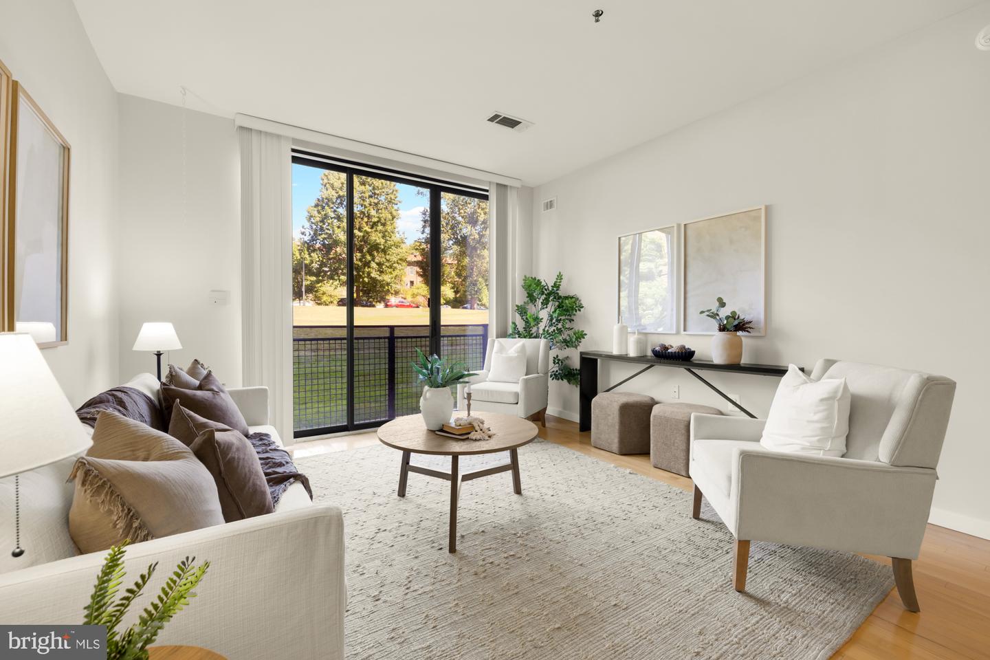 3883 CONNECTICUT AVE NW #111, WASHINGTON, District Of Columbia 20008, 1 Bedroom Bedrooms, ,1 BathroomBathrooms,Residential,For sale,3883 CONNECTICUT AVE NW #111,DCDC2221694 MLS # DCDC2221694 3883 CONNECTICUT AVE NW #111, WASHINGTON, District Of Columbia 20008, 1 Bedroom Bedrooms, ,1 BathroomBathrooms,Residential,For sale,3883 CONNECTICUT AVE NW #111,DCDC2221694 MLS # DCDC2221694