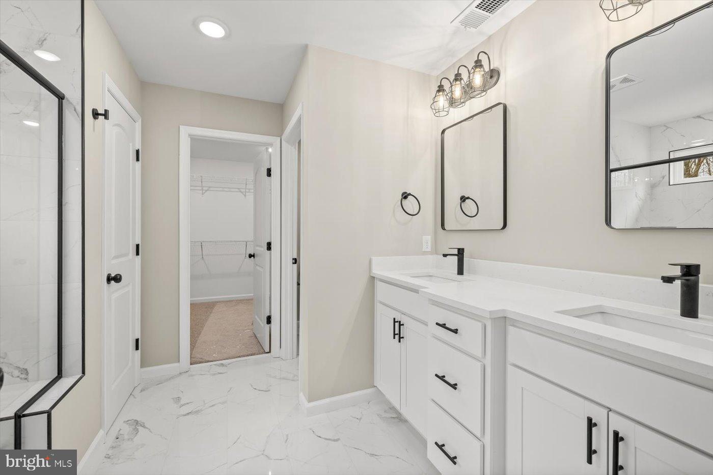 9019 SMITHS BEND RD, FREDERICKSBURG, Virginia 22407, 4 Bedrooms Bedrooms, 14 Rooms Rooms,2 BathroomsBathrooms,Residential,For sale,9019 SMITHS BEND RD,VASP2036182 MLS # VASP2036182