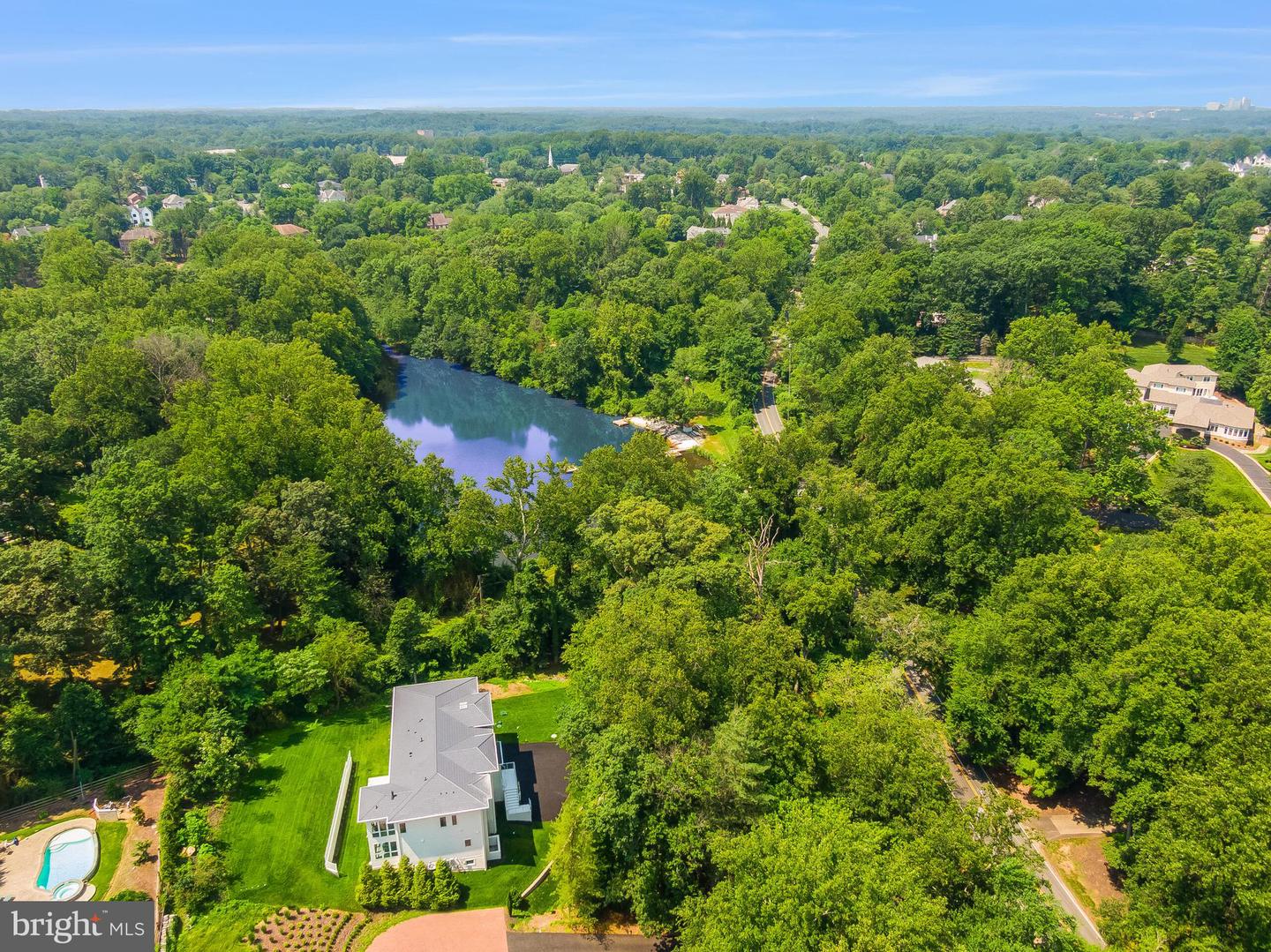 8757 BROOK ROAD, MCLEAN, Virginia 22102, 6 Bedrooms Bedrooms, ,6 BathroomsBathrooms,Residential,For sale,8757 BROOK ROAD,VAFX2266404 MLS # VAFX2266404