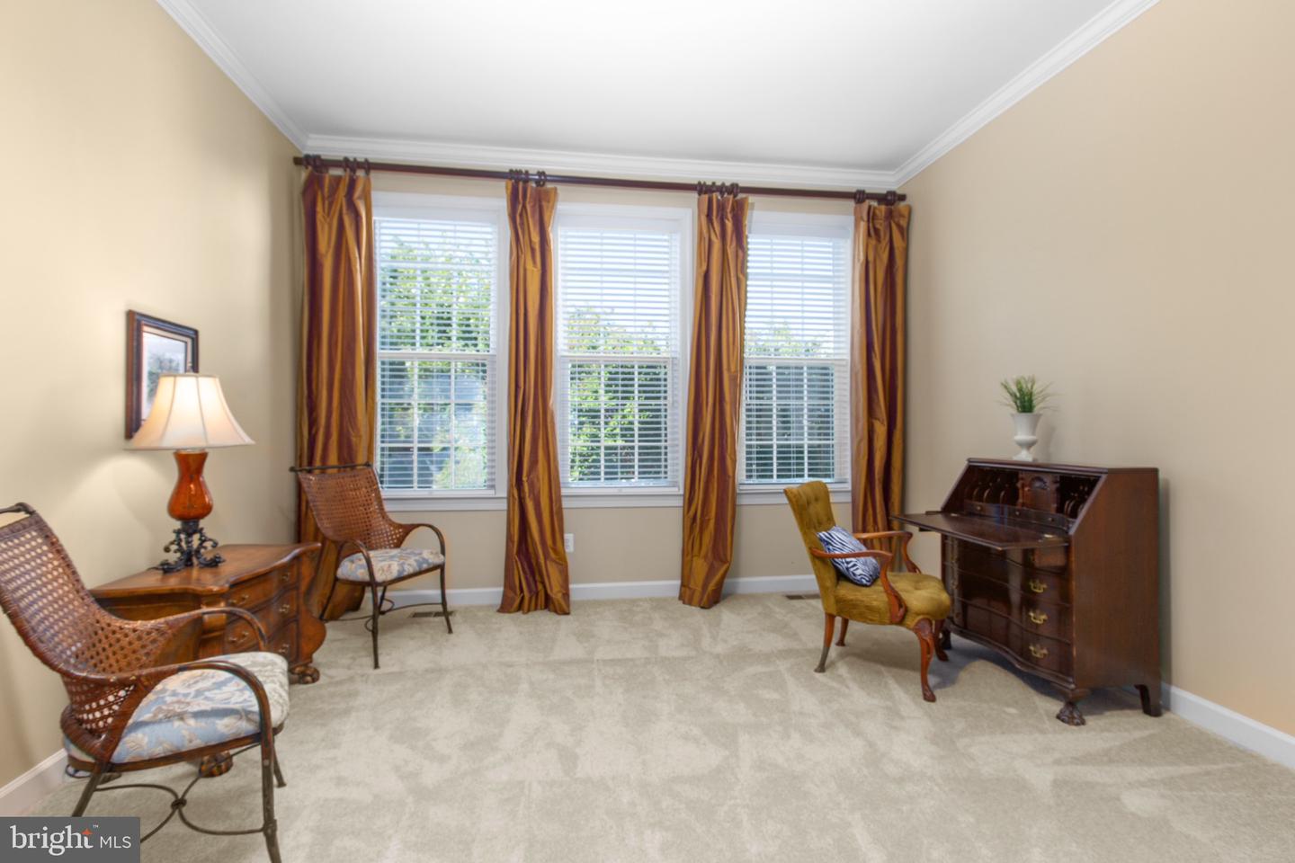 6303 W DRANESVILLE DR, FREDERICKSBURG, Virginia 22407, 3 Bedrooms Bedrooms, 17 Rooms Rooms,3 BathroomsBathrooms,Residential,For sale,6303 W DRANESVILLE DR,VASP2036184 MLS # VASP2036184