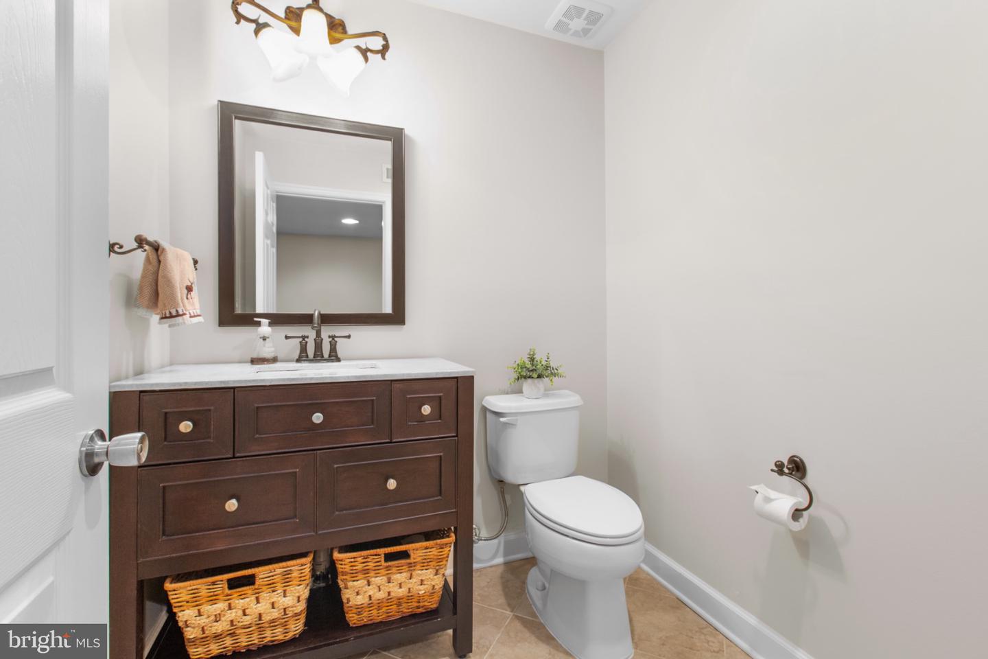 6303 W DRANESVILLE DR, FREDERICKSBURG, Virginia 22407, 3 Bedrooms Bedrooms, 17 Rooms Rooms,3 BathroomsBathrooms,Residential,For sale,6303 W DRANESVILLE DR,VASP2036184 MLS # VASP2036184