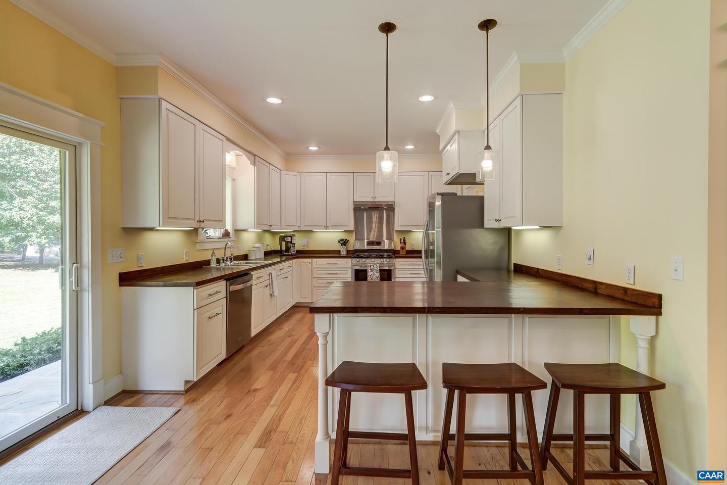 140 LYNX FARM LN, CHARLOTTESVILLE, Virginia 22903, 4 Bedrooms Bedrooms, ,4 BathroomsBathrooms,Residential,For sale,140 LYNX FARM LN,668858 MLS # 668858