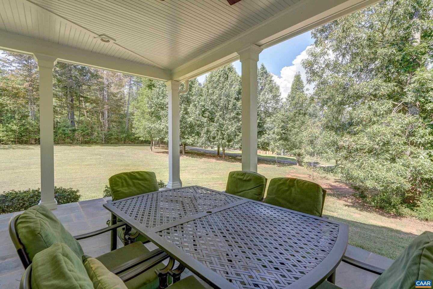 140 LYNX FARM LN, CHARLOTTESVILLE, Virginia 22903, 4 Bedrooms Bedrooms, ,4 BathroomsBathrooms,Residential,For sale,140 LYNX FARM LN,668858 MLS # 668858
