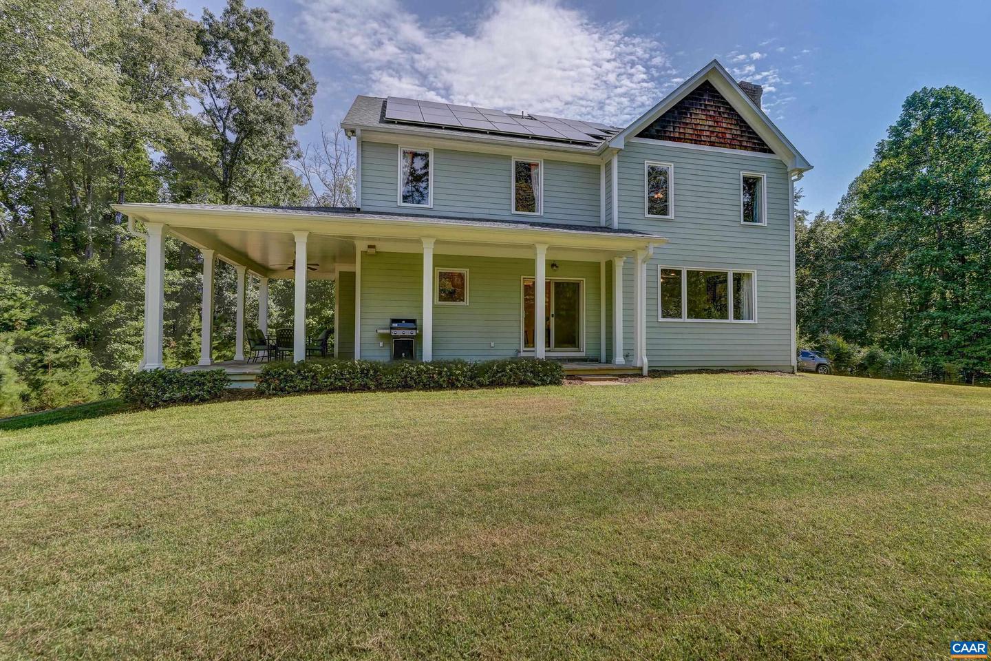 140 LYNX FARM LN, CHARLOTTESVILLE, Virginia 22903, 4 Bedrooms Bedrooms, ,4 BathroomsBathrooms,Residential,For sale,140 LYNX FARM LN,668858 MLS # 668858