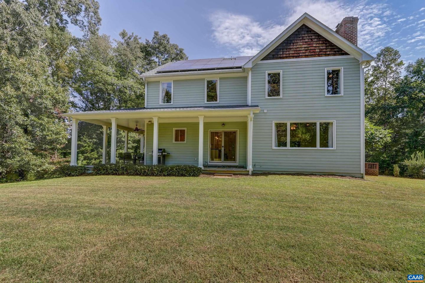 140 LYNX FARM LN, CHARLOTTESVILLE, Virginia 22903, 4 Bedrooms Bedrooms, ,4 BathroomsBathrooms,Residential,For sale,140 LYNX FARM LN,668858 MLS # 668858