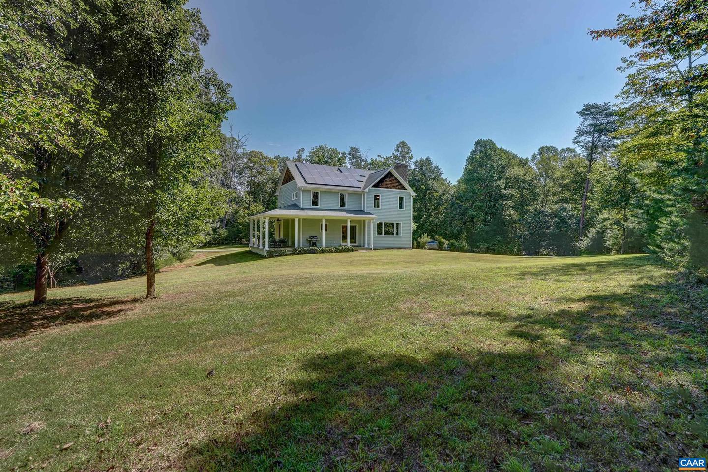 140 LYNX FARM LN, CHARLOTTESVILLE, Virginia 22903, 4 Bedrooms Bedrooms, ,4 BathroomsBathrooms,Residential,For sale,140 LYNX FARM LN,668858 MLS # 668858
