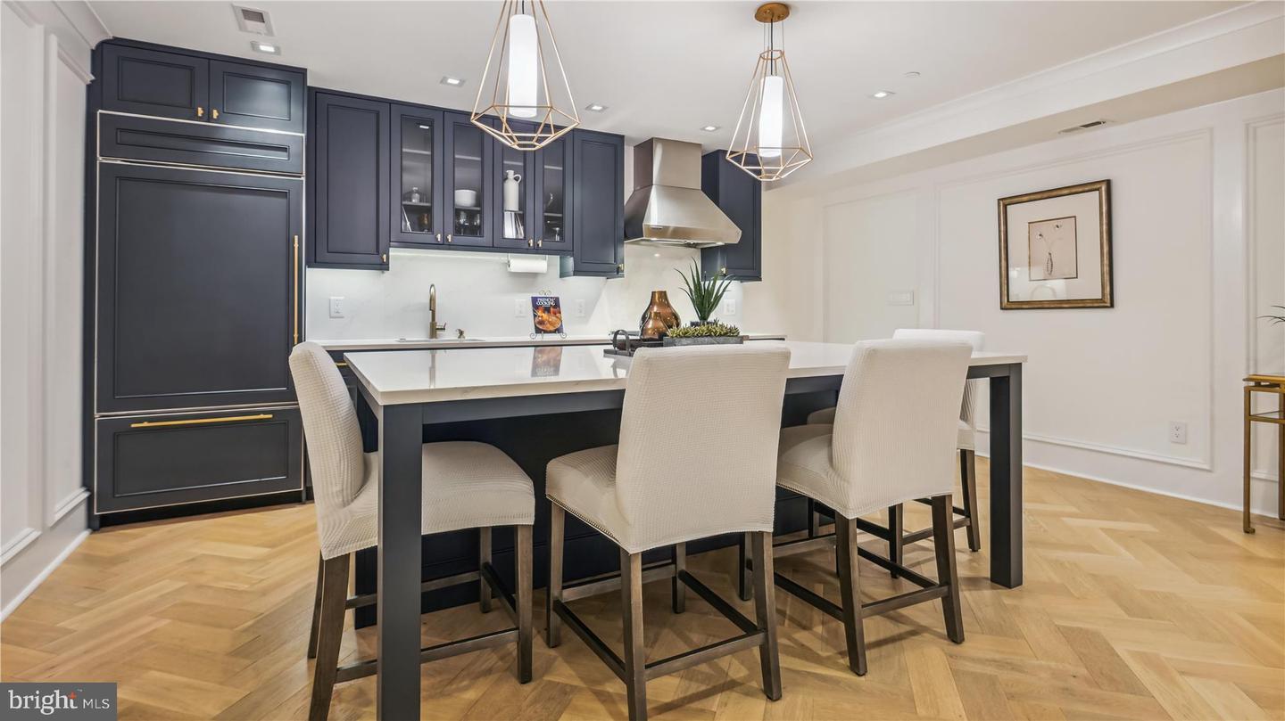 1832 16TH ST NW #1, WASHINGTON, District Of Columbia 20009, 2 Bedrooms Bedrooms, 4 Rooms Rooms,2 BathroomsBathrooms,Residential,For sale,1832 16TH ST NW #1,DCDC2221922 MLS # DCDC2221922