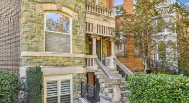 1832 16TH ST NW #1, WASHINGTON, District Of Columbia 20009, 2 Bedrooms Bedrooms, 4 Rooms Rooms,2 BathroomsBathrooms,Residential,For sale,1832 16TH ST NW #1,DCDC2221922 MLS # DCDC2221922