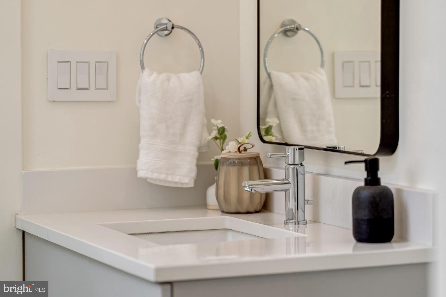 440 R ST NW #203, WASHINGTON, District Of Columbia 20001, 2 Bedrooms Bedrooms, ,2 BathroomsBathrooms,Residential,For sale,440 R ST NW #203,DCDC2221930 MLS # DCDC2221930