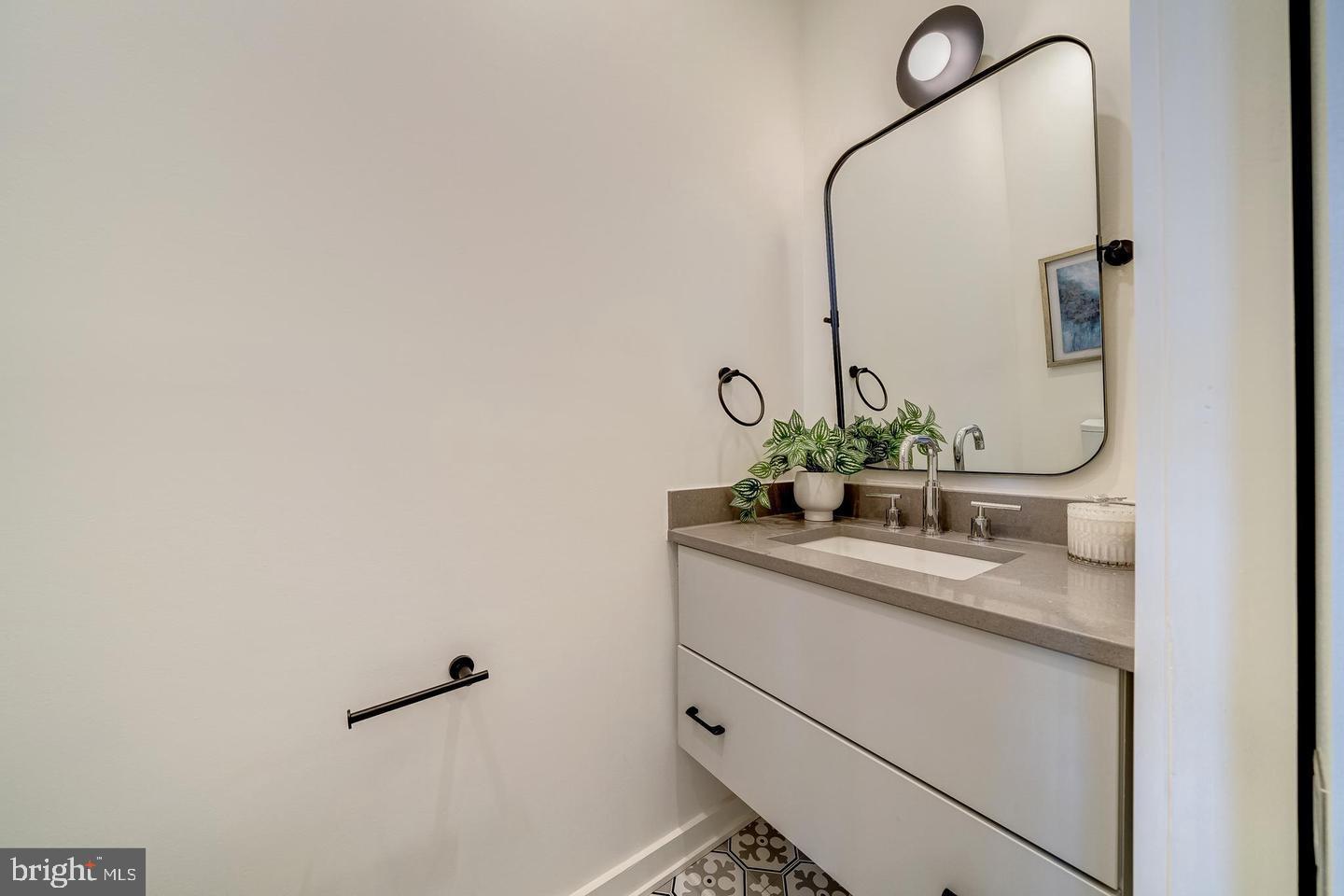 440 R ST NW #203, WASHINGTON, District Of Columbia 20001, 2 Bedrooms Bedrooms, ,2 BathroomsBathrooms,Residential,For sale,440 R ST NW #203,DCDC2221930 MLS # DCDC2221930