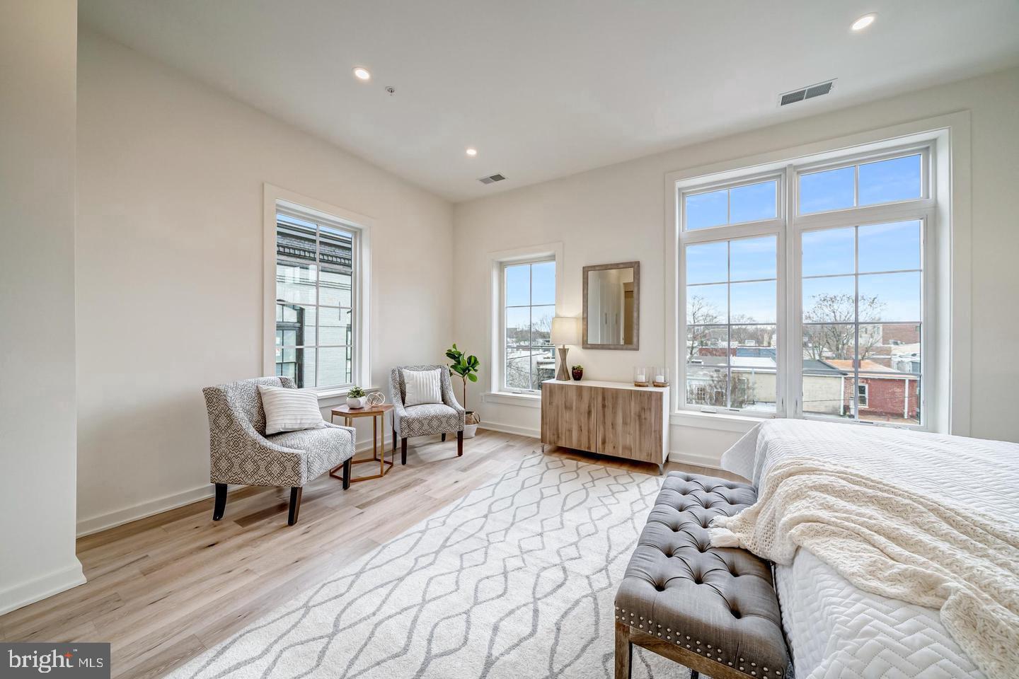 442.5 R ST NW #B, WASHINGTON, District Of Columbia 20001, 3 Bedrooms Bedrooms, ,3 BathroomsBathrooms,Residential,For sale,442.5 R ST NW #B,DCDC2221980 MLS # DCDC2221980 442.5 R ST NW #B, WASHINGTON, District Of Columbia 20001, 3 Bedrooms Bedrooms, ,3 BathroomsBathrooms,Residential,For sale,442.5 R ST NW #B,DCDC2221980 MLS # DCDC2221980