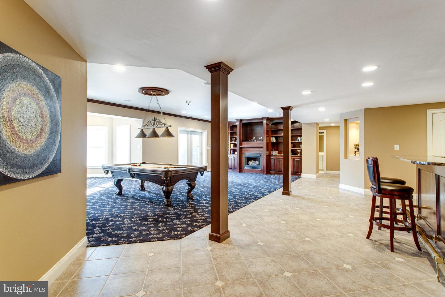 891 CHINQUAPIN RD, MCLEAN, Virginia 22102, 5 Bedrooms Bedrooms, 28 Rooms Rooms,5 BathroomsBathrooms,Residential,For sale,891 CHINQUAPIN RD,VAFX2217852 MLS # VAFX2217852