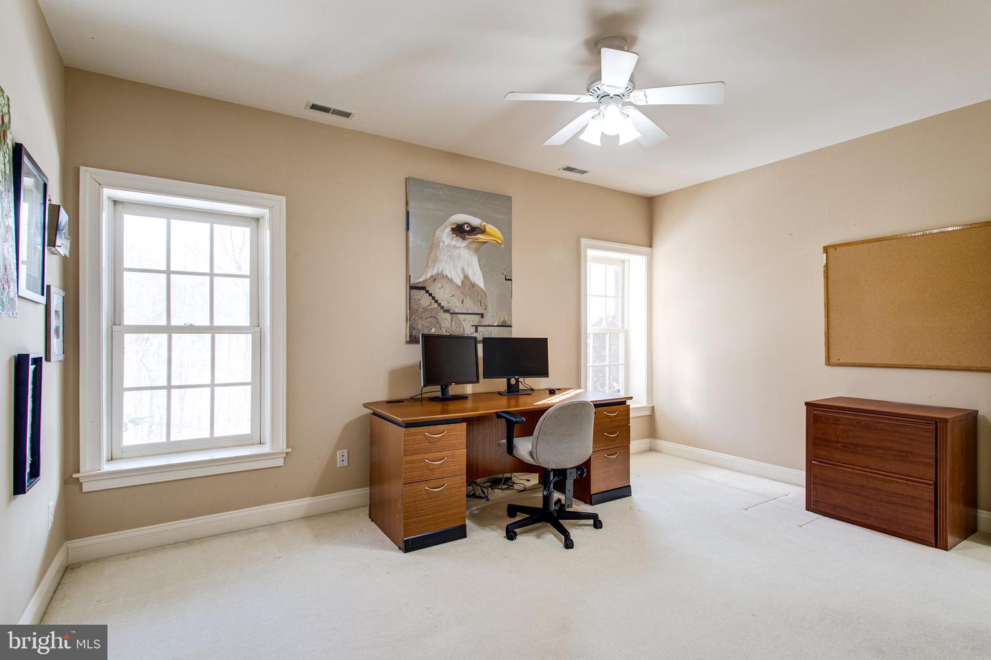 891 CHINQUAPIN RD, MCLEAN, Virginia 22102, 5 Bedrooms Bedrooms, 28 Rooms Rooms,5 BathroomsBathrooms,Residential,For sale,891 CHINQUAPIN RD,VAFX2217852 MLS # VAFX2217852