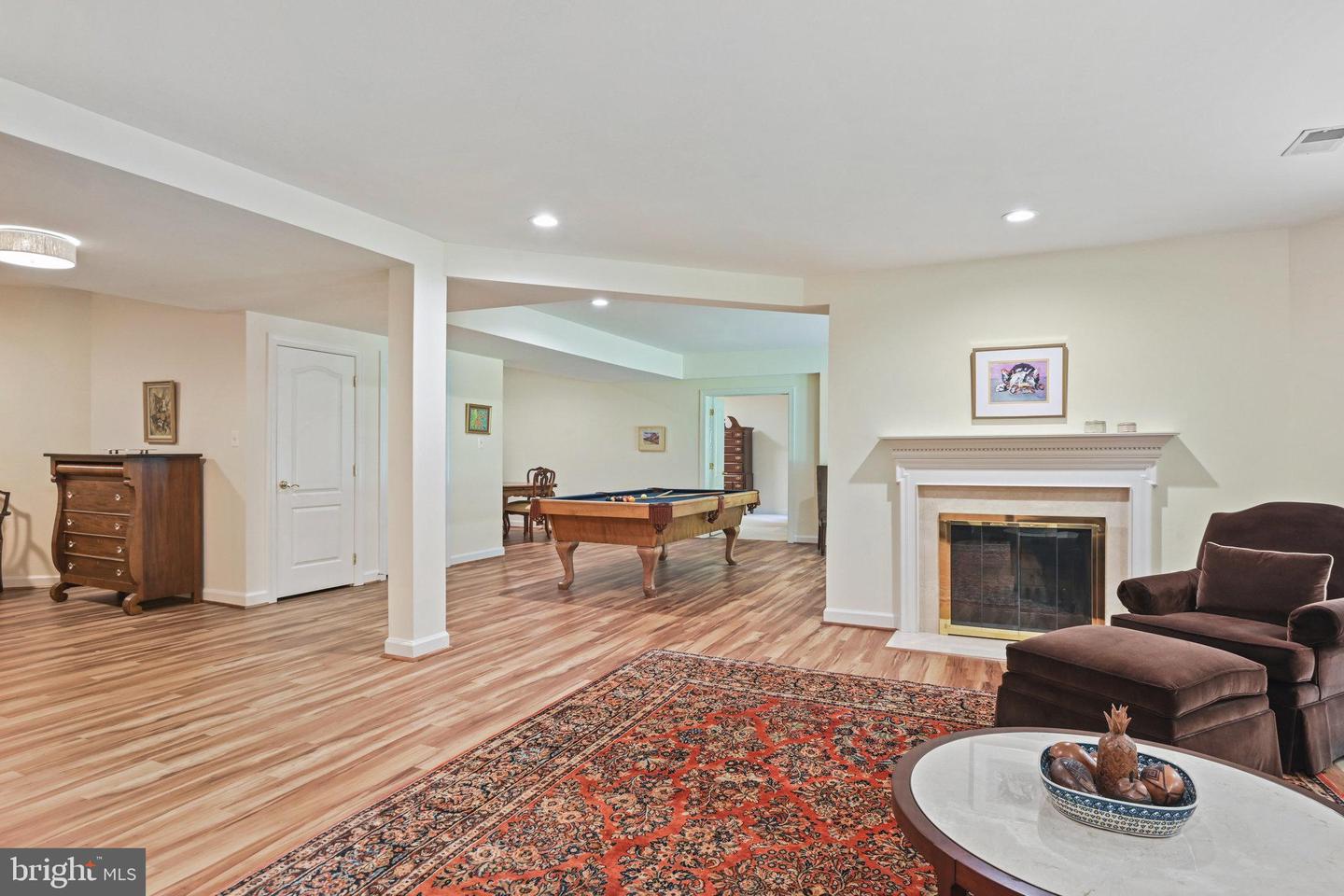10286 JOHNS HOLLOW RD, VIENNA, Virginia 22182, 6 Bedrooms Bedrooms, ,4 BathroomsBathrooms,Residential,For sale,10286 JOHNS HOLLOW RD,VAFX2222992 MLS # VAFX2222992