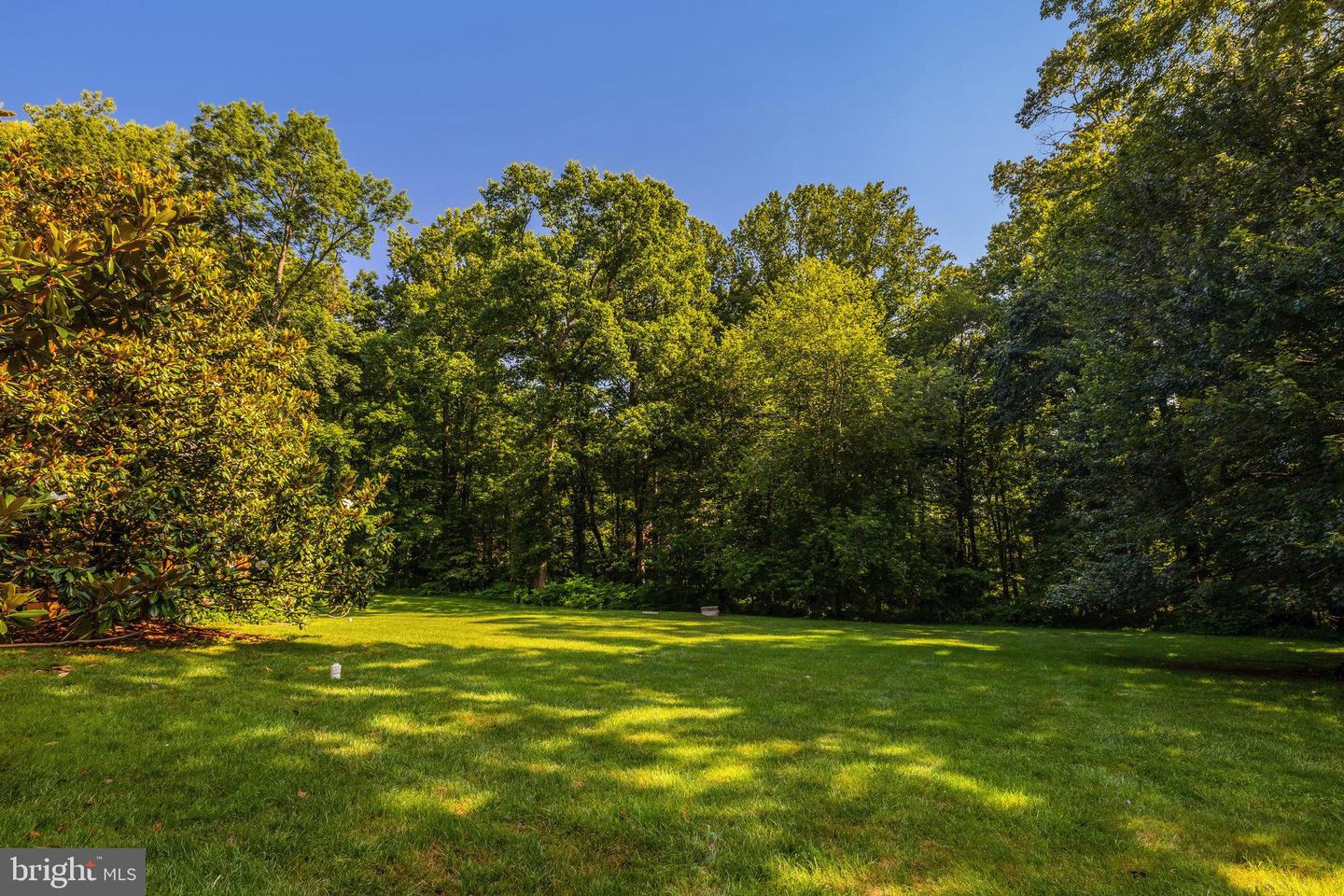 10286 JOHNS HOLLOW RD, VIENNA, Virginia 22182, 6 Bedrooms Bedrooms, ,4 BathroomsBathrooms,Residential,For sale,10286 JOHNS HOLLOW RD,VAFX2222992 MLS # VAFX2222992