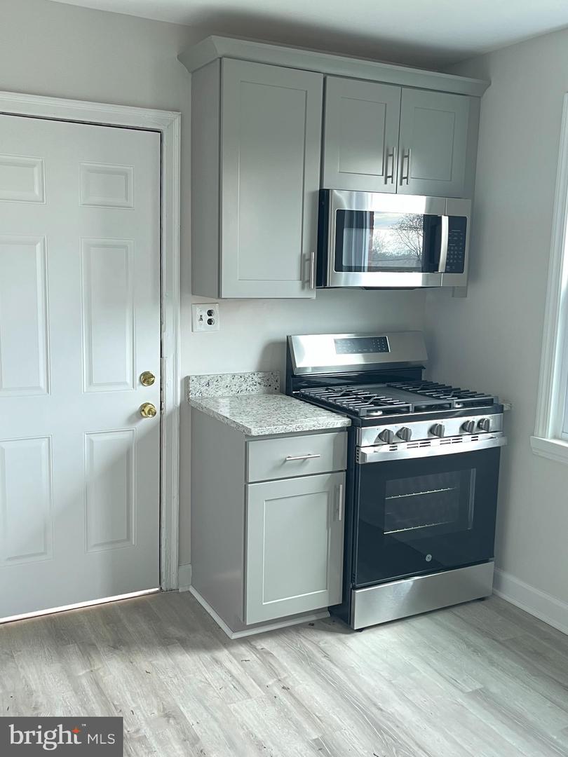 817 51ST ST NE, WASHINGTON, District Of Columbia 20019, 2 Bedrooms Bedrooms, ,1 BathroomBathrooms,Residential,For sale,817 51ST ST NE,DCDC2187534 MLS # DCDC2187534