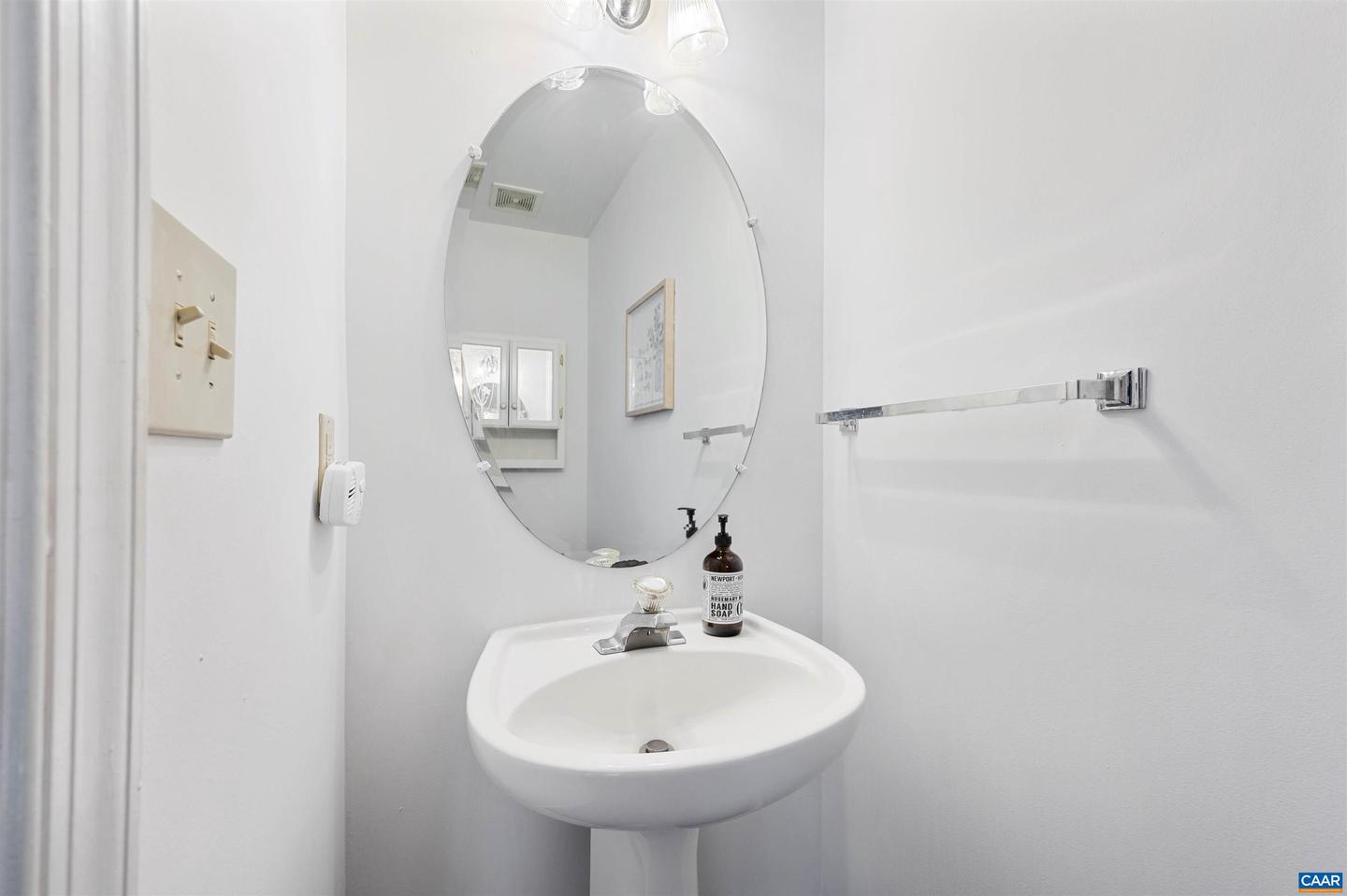 119 DANBURY CT, CHARLOTTESVILLE, Virginia 22902, 3 Bedrooms Bedrooms, ,1 BathroomBathrooms,Residential,For sale,119 DANBURY CT,664838 MLS # 664838 119 DANBURY CT, CHARLOTTESVILLE, Virginia 22902, 3 Bedrooms Bedrooms, ,1 BathroomBathrooms,Residential,For sale,119 DANBURY CT,664838 MLS # 664838