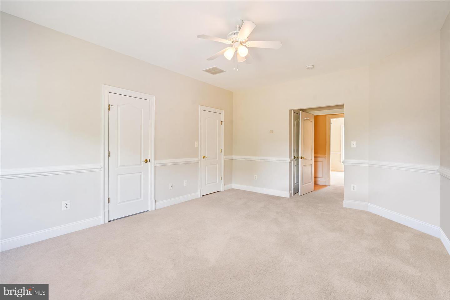 6975 IDYLWOOD RD, FALLS CHURCH, Virginia 22043, 5 Bedrooms Bedrooms, ,4 BathroomsBathrooms,Residential,For sale,6975 IDYLWOOD RD,VAFX2256082 MLS # VAFX2256082