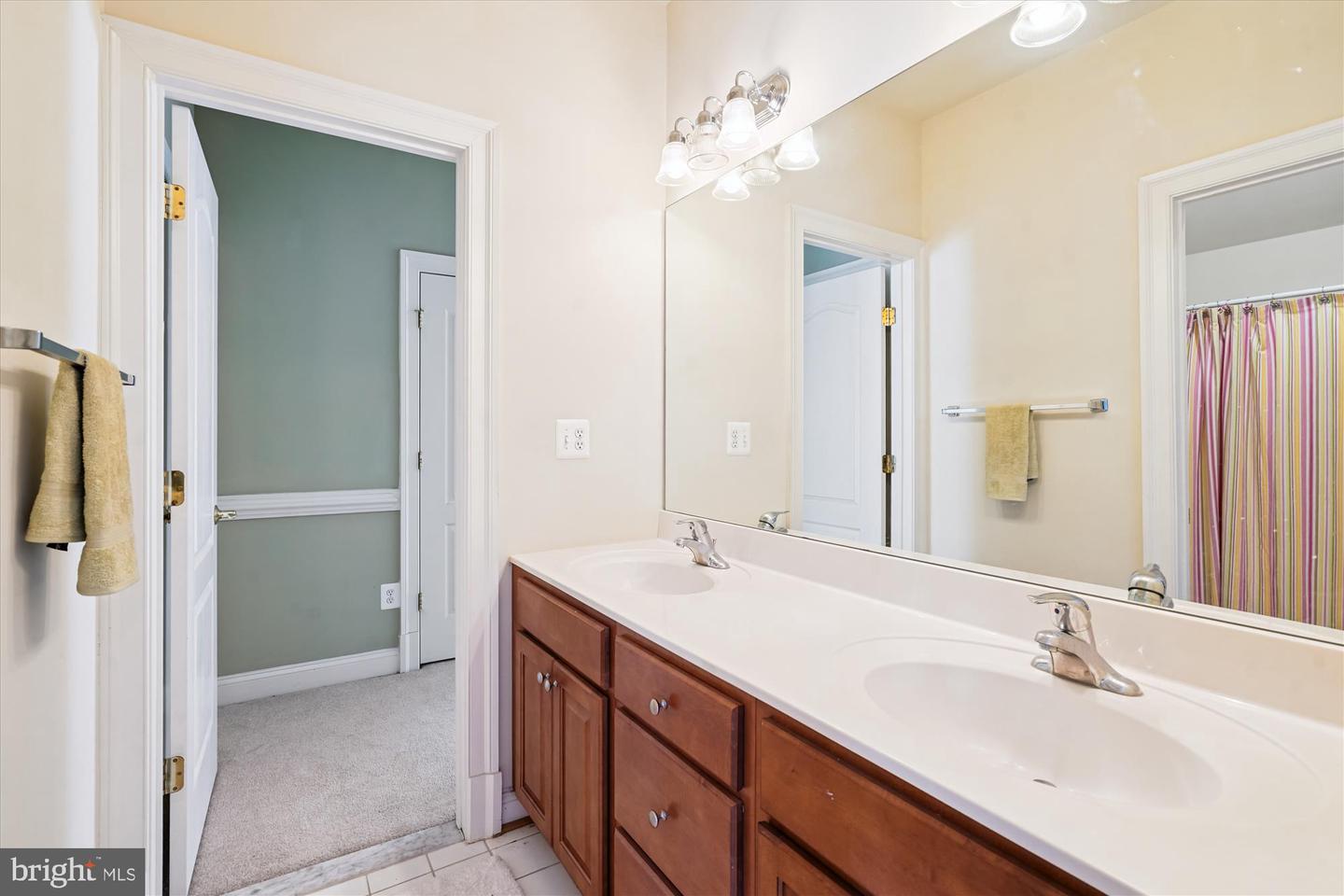 6975 IDYLWOOD RD, FALLS CHURCH, Virginia 22043, 5 Bedrooms Bedrooms, ,4 BathroomsBathrooms,Residential,For sale,6975 IDYLWOOD RD,VAFX2256082 MLS # VAFX2256082