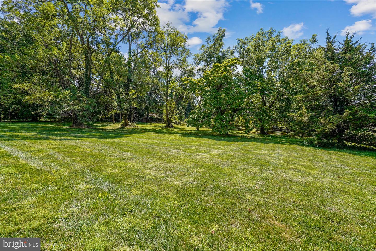6975 IDYLWOOD RD, FALLS CHURCH, Virginia 22043, 5 Bedrooms Bedrooms, ,4 BathroomsBathrooms,Residential,For sale,6975 IDYLWOOD RD,VAFX2256082 MLS # VAFX2256082