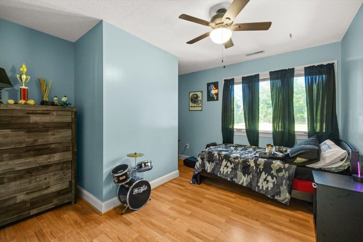 174 MARTIN ST, LURAY, Virginia 22835, 3 Bedrooms Bedrooms, ,3 BathroomsBathrooms,Residential,174 MARTIN ST,668873 MLS # 668873